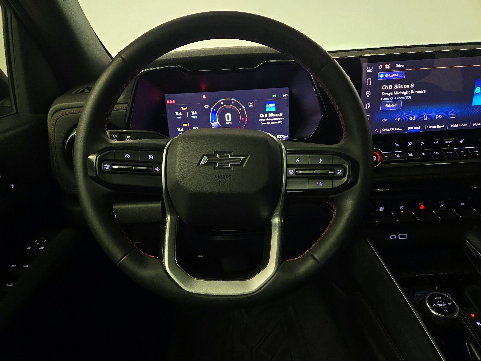 Thumbnail: 2024 Chevrolet Colorado - 10