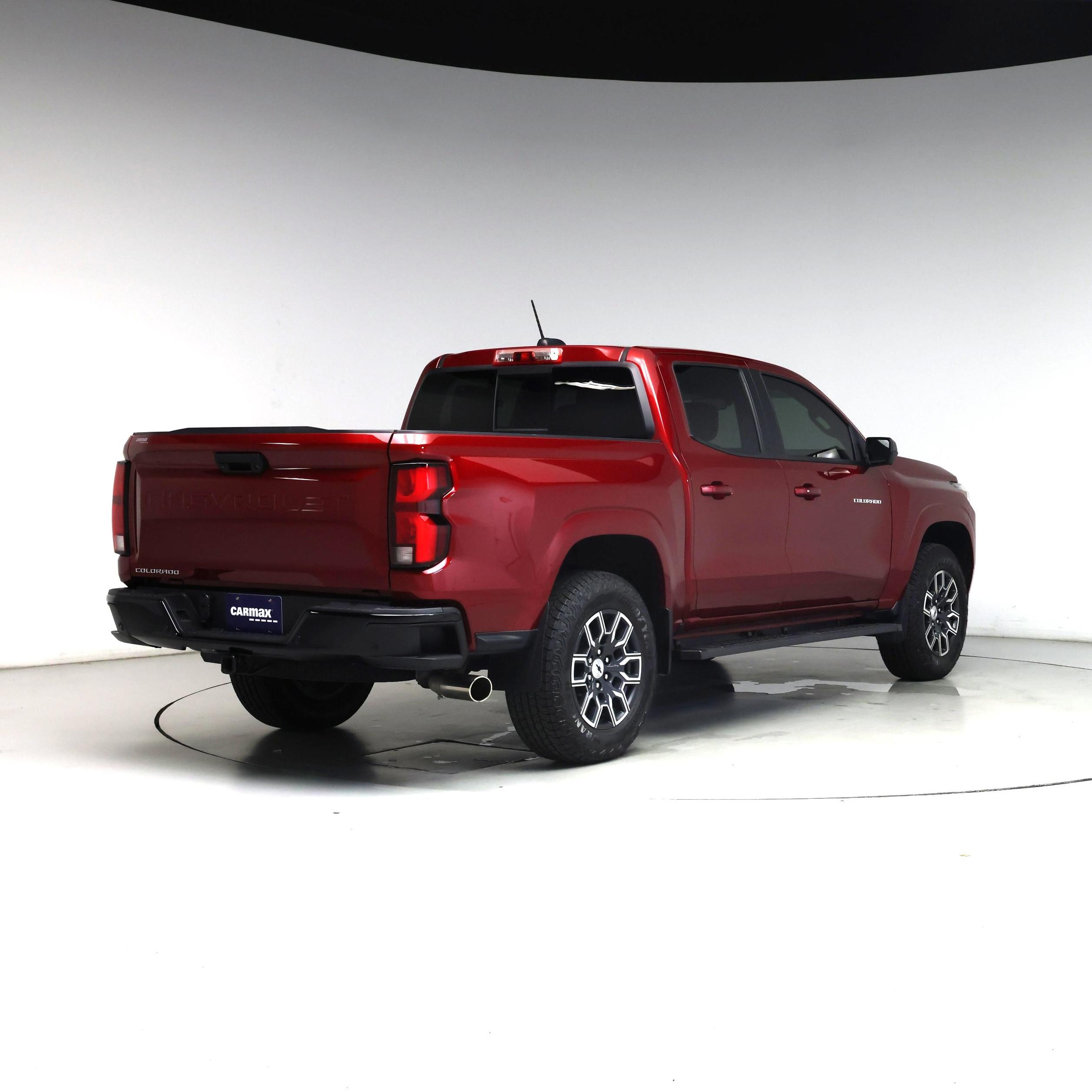 Thumbnail: 2024 Chevrolet Colorado - 8