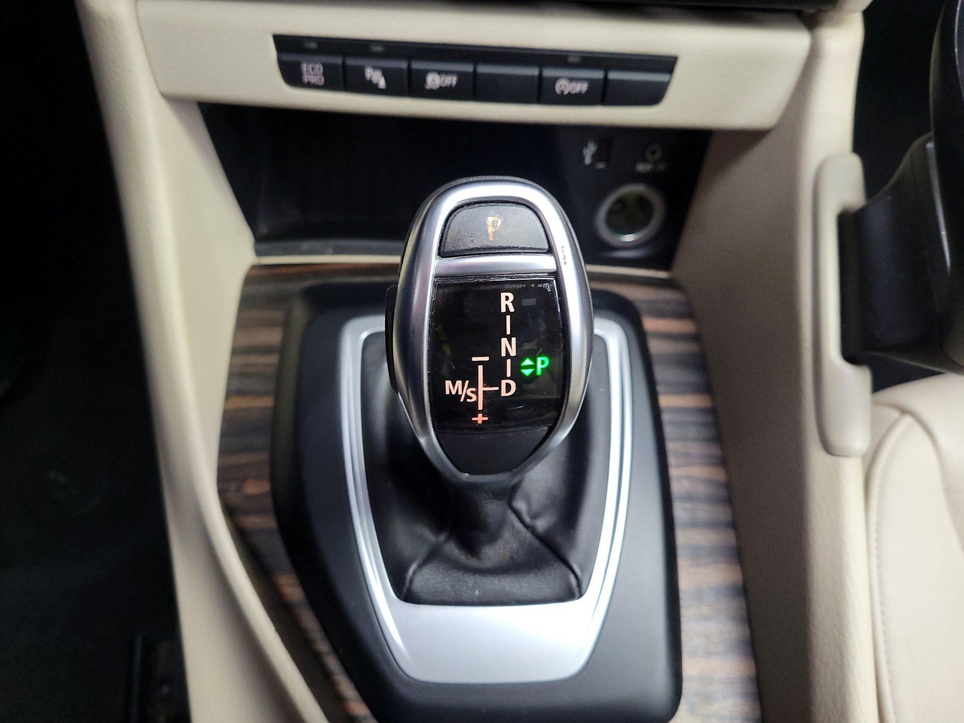 Thumbnail: 2015 BMW X1 - 18