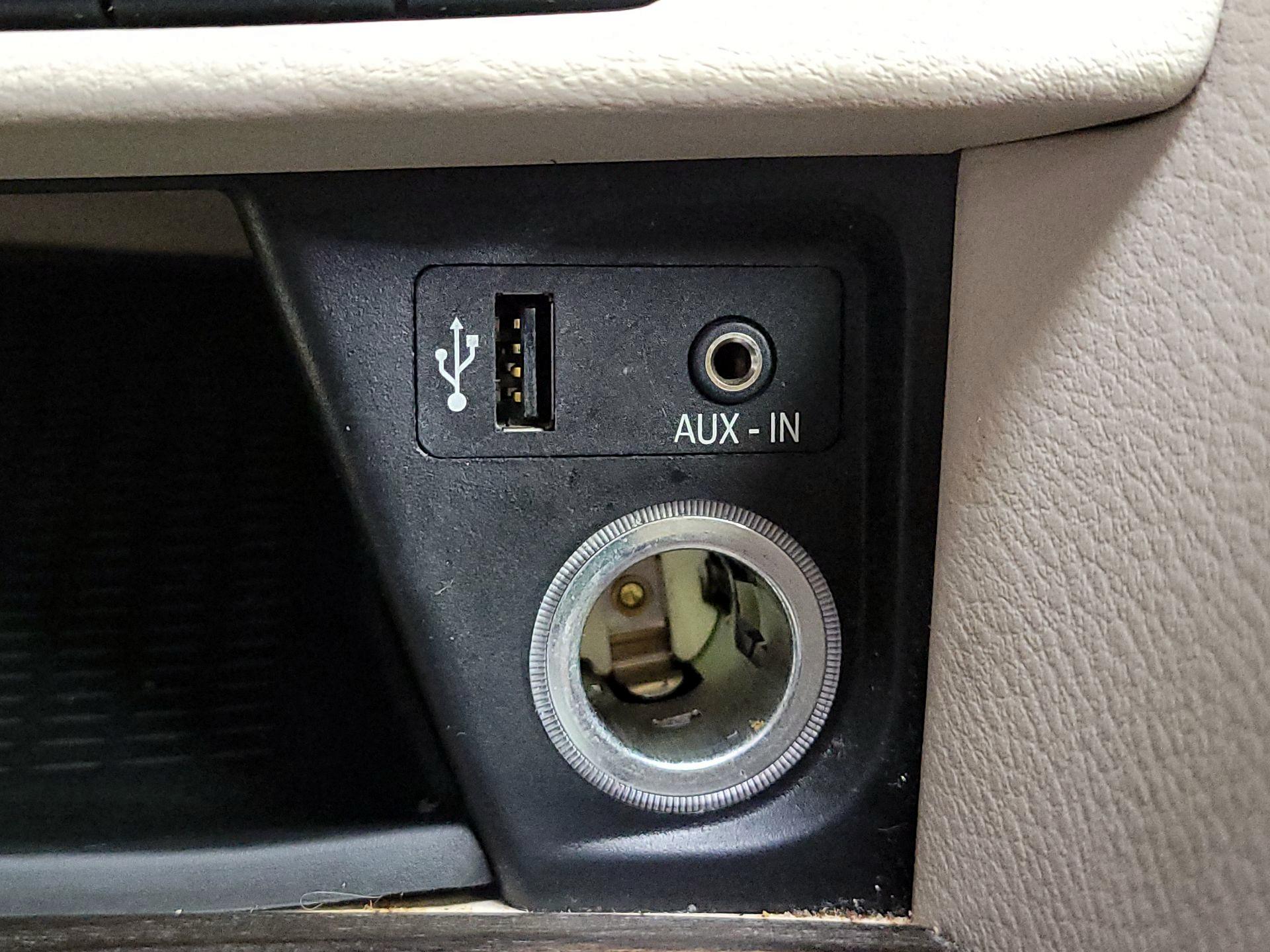 Thumbnail: 2015 BMW X1 - 19