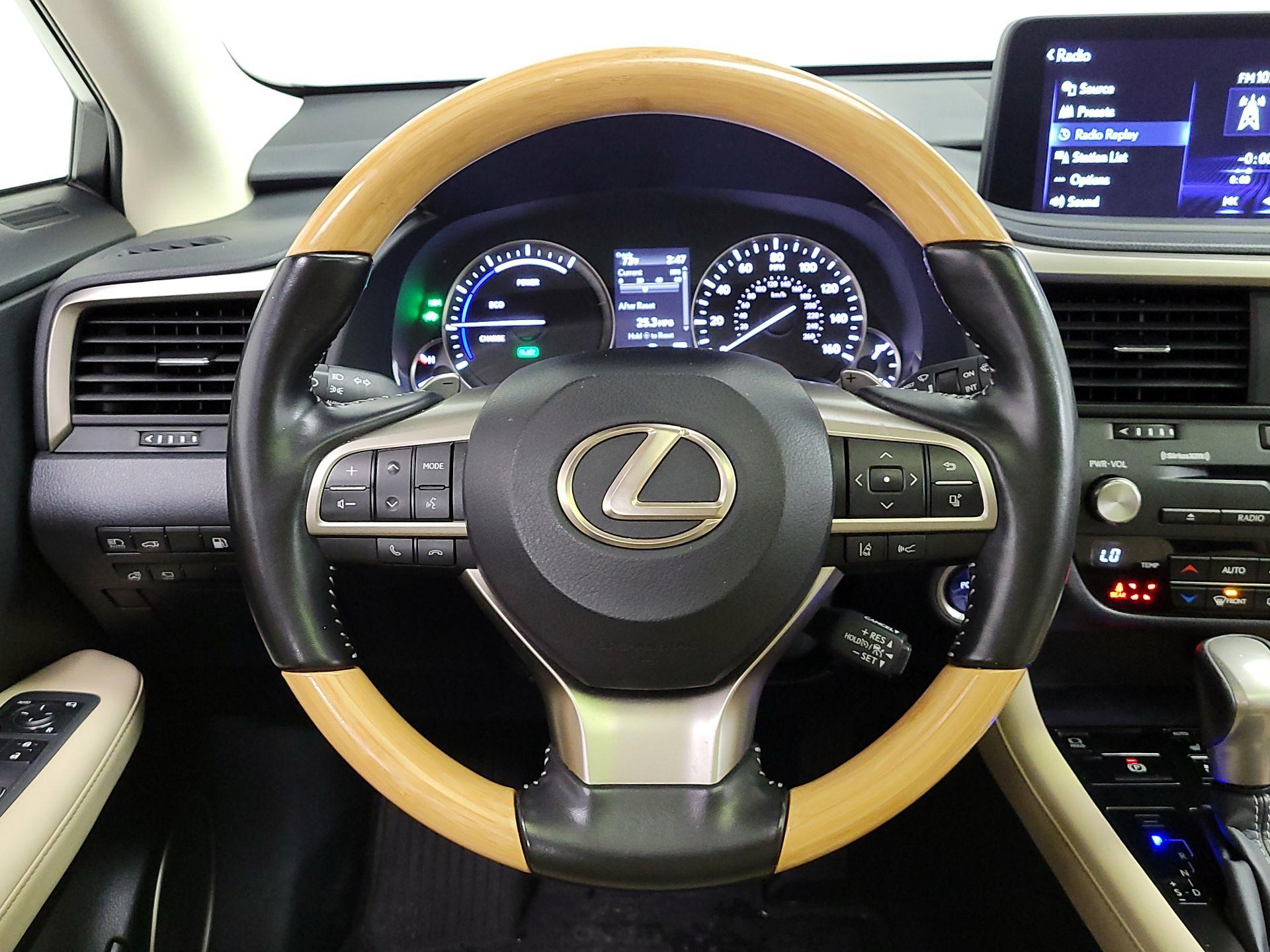 Thumbnail: 2021 Lexus RX - 10