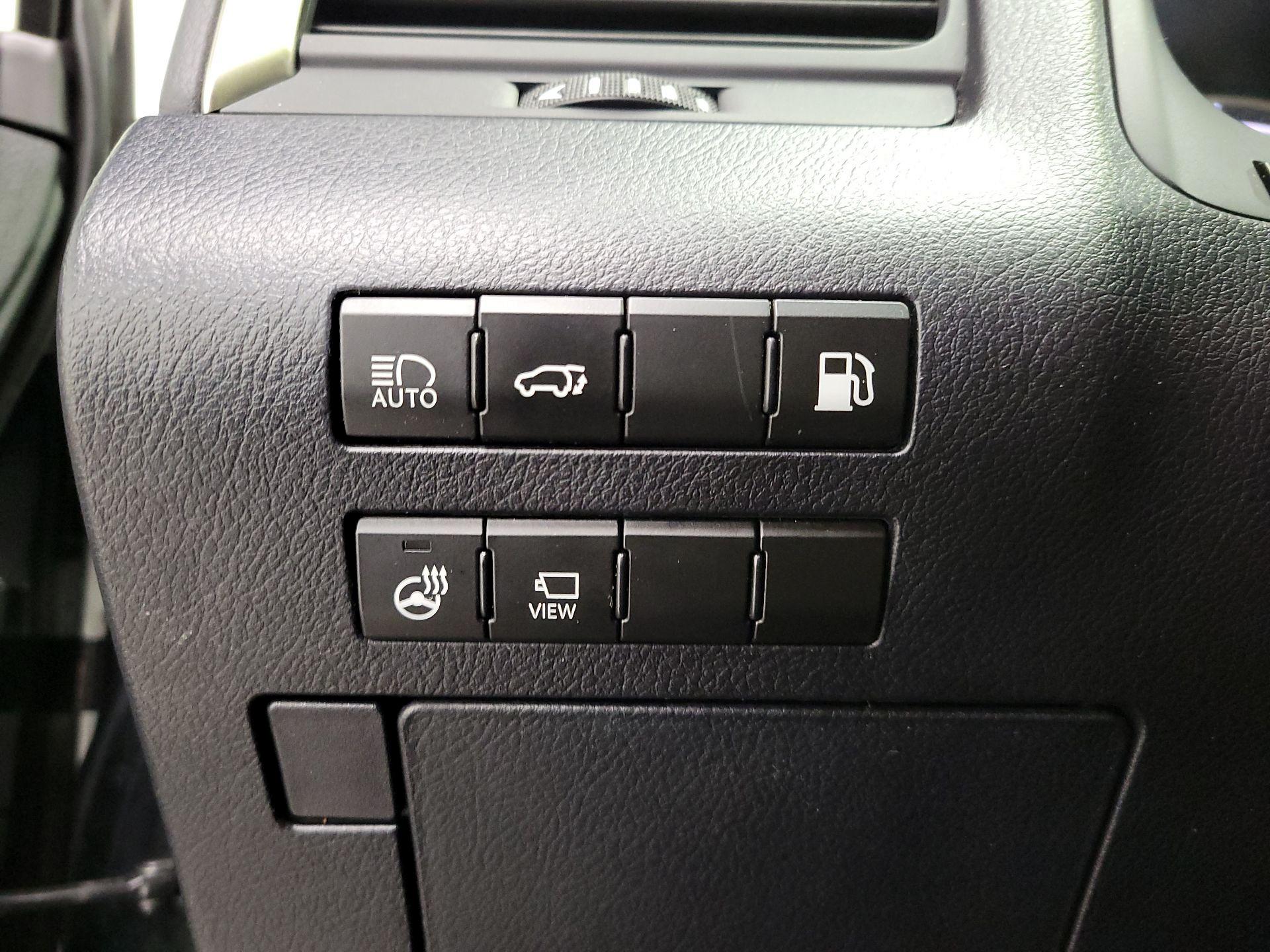 Thumbnail: 2021 Lexus RX - 13