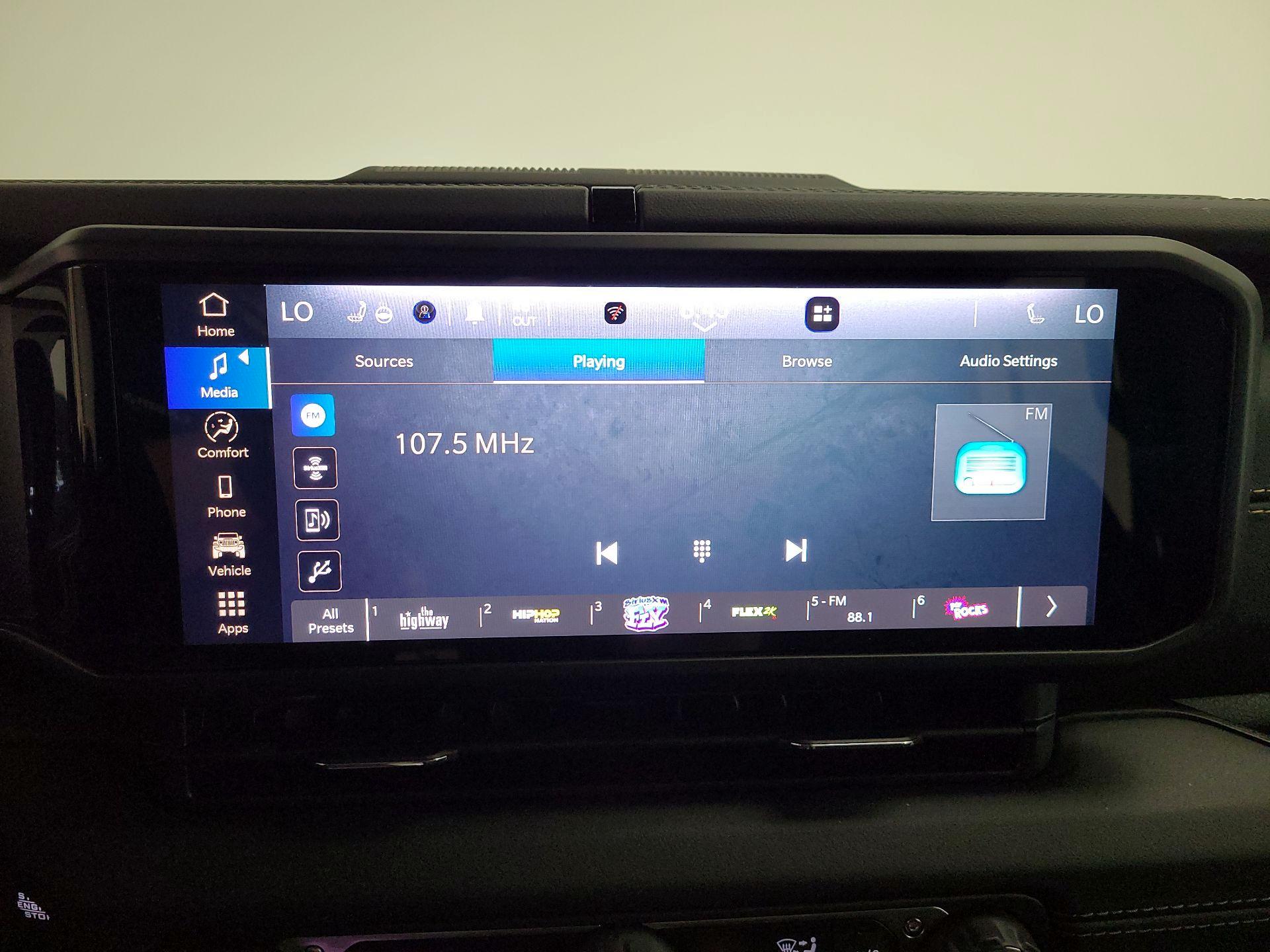 Thumbnail: 2024 Jeep Wrangler - 15