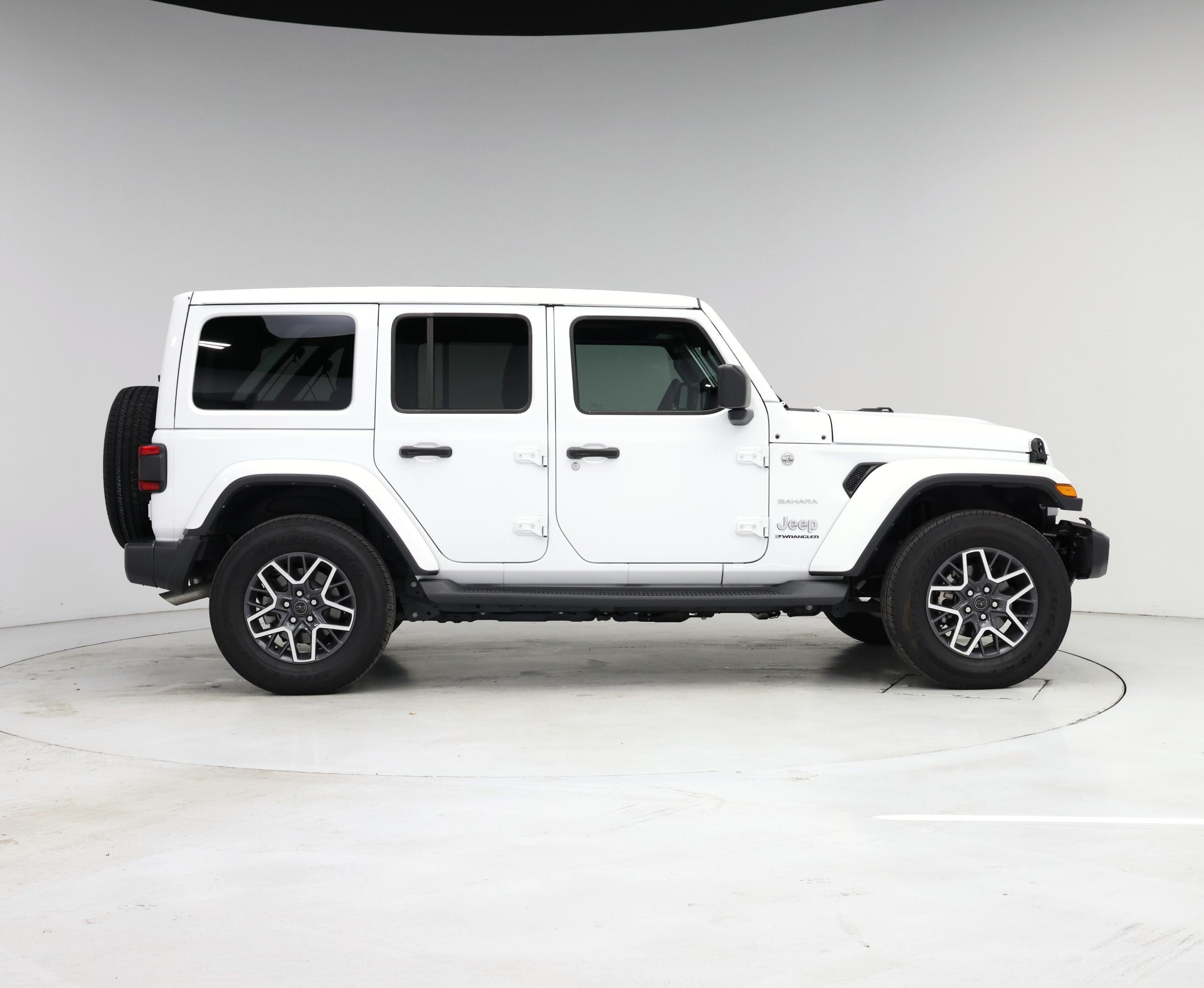 Thumbnail: 2024 Jeep Wrangler - 7