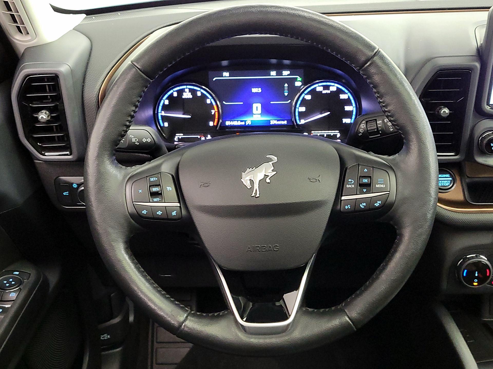 Thumbnail: 2022 Ford Bronco Sport - 10