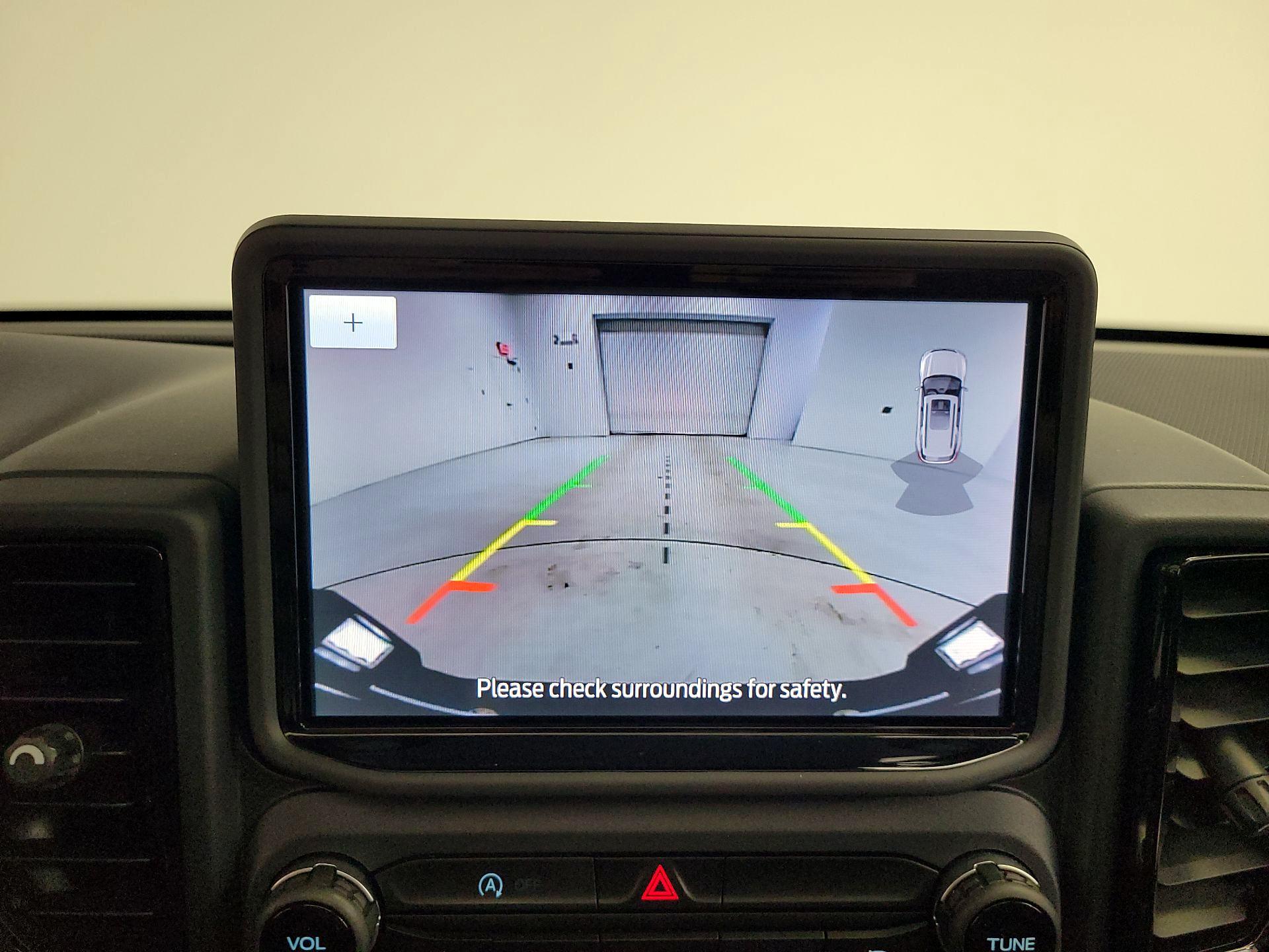 Thumbnail: 2022 Ford Bronco Sport - 14