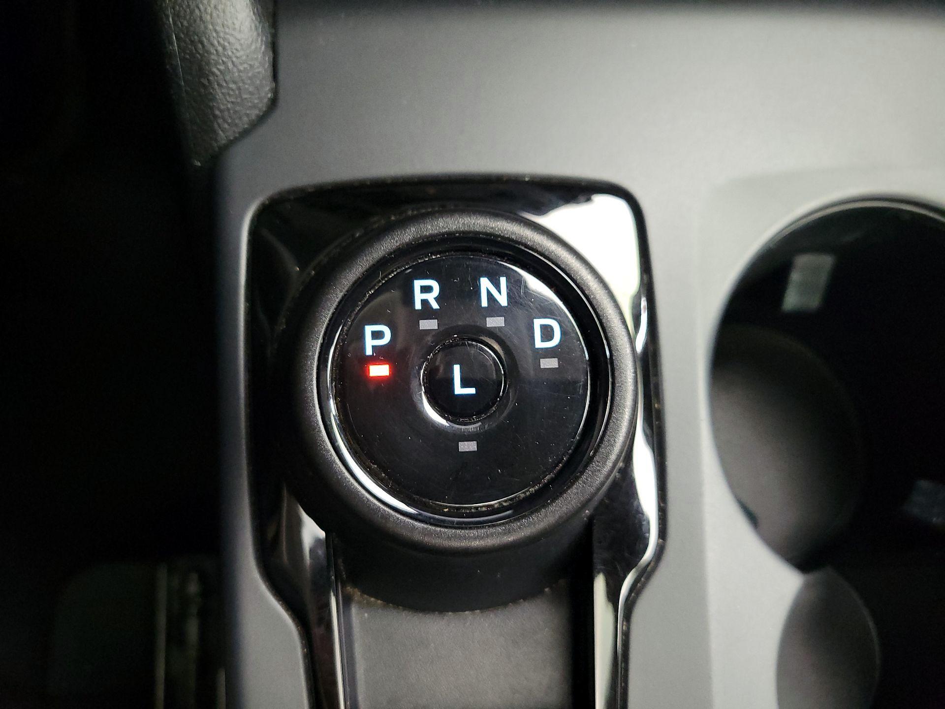 Thumbnail: 2022 Ford Bronco Sport - 17