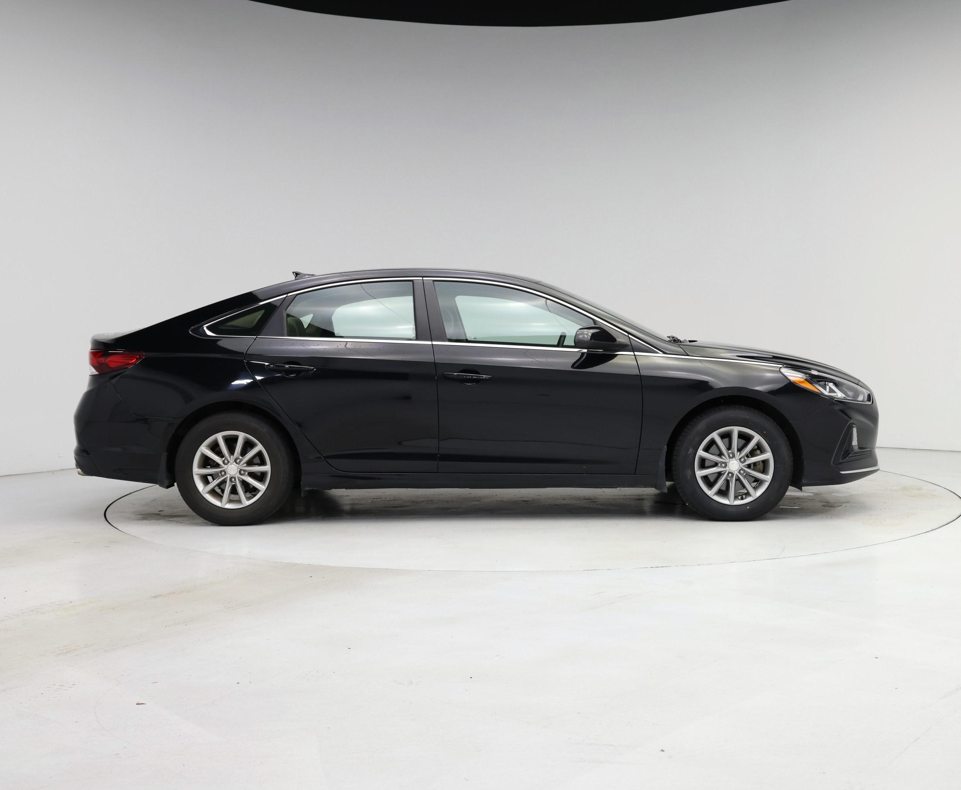 Thumbnail: 2018 Hyundai Sonata - 7