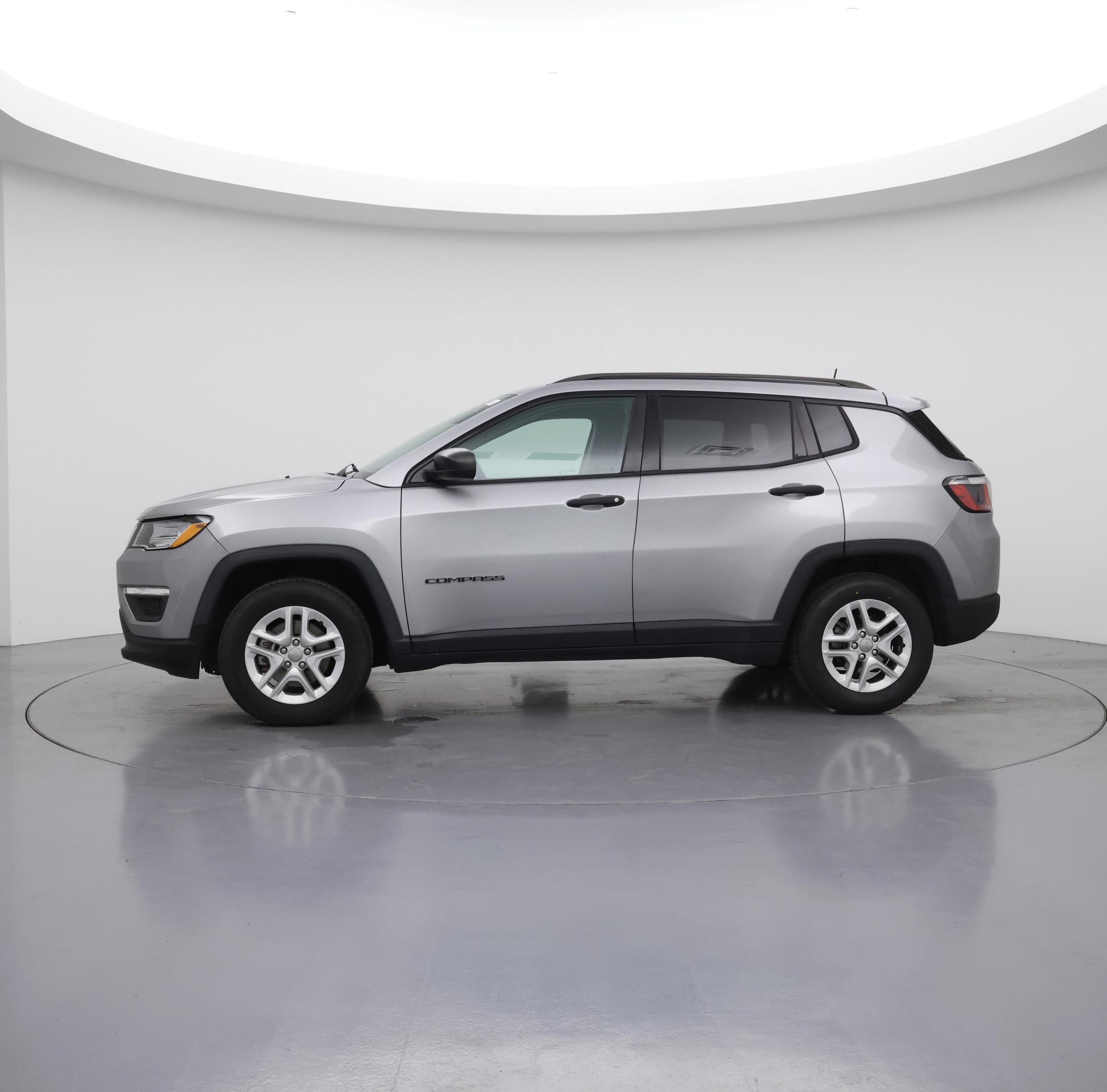 Thumbnail: 2017 Jeep Compass - 3