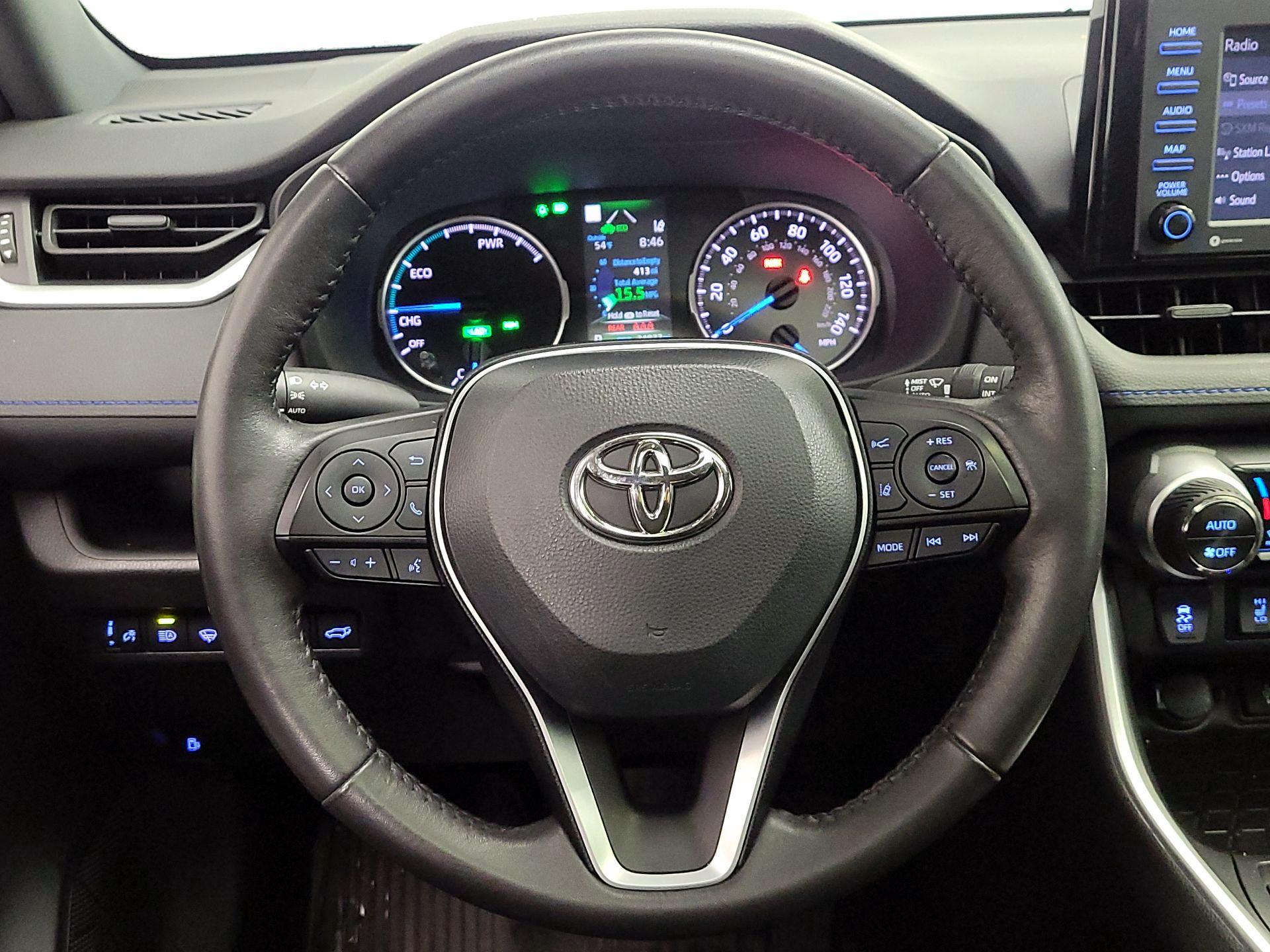 Thumbnail: 2022 Toyota RAV4 - 10