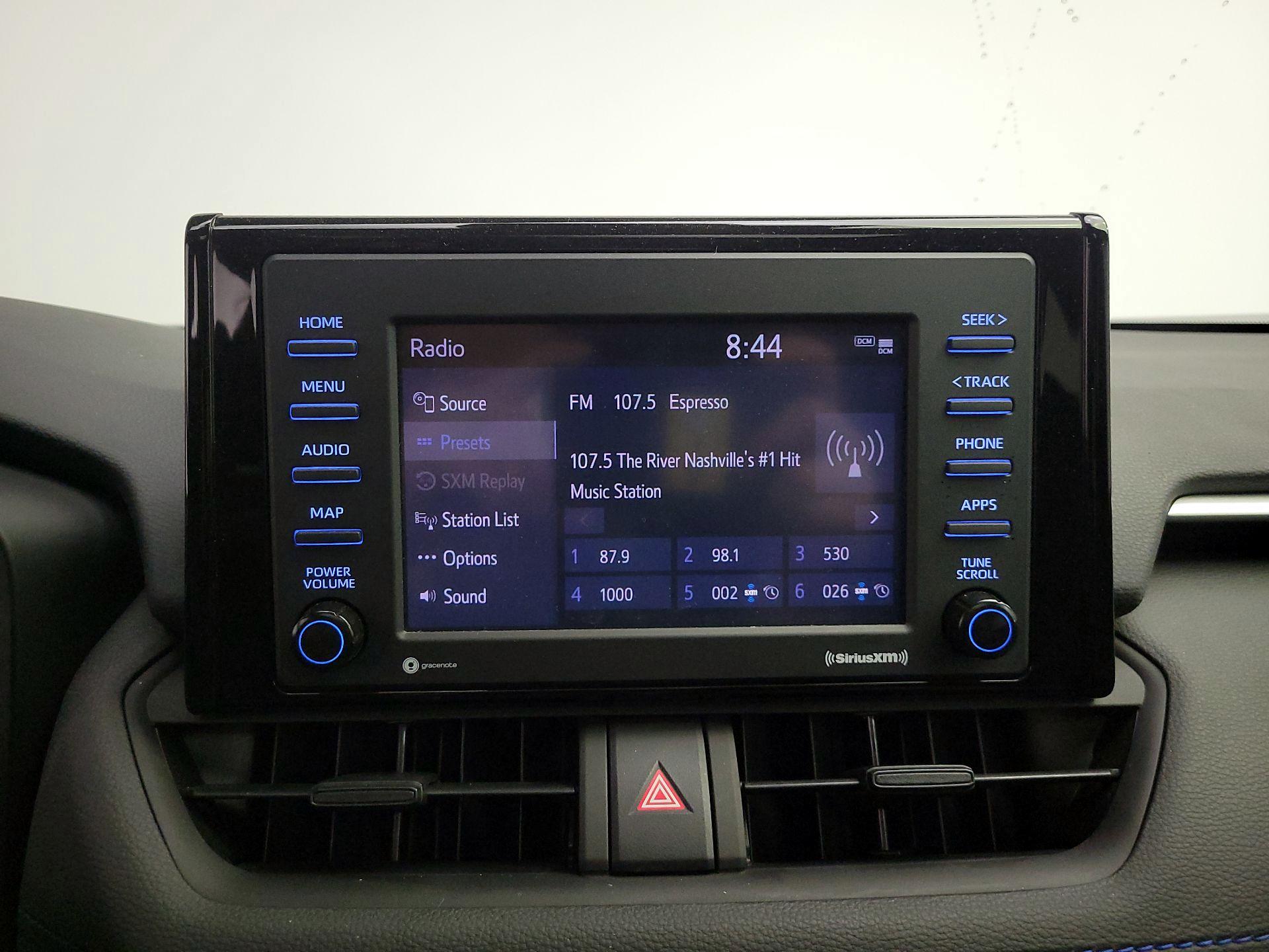 Thumbnail: 2022 Toyota RAV4 - 15