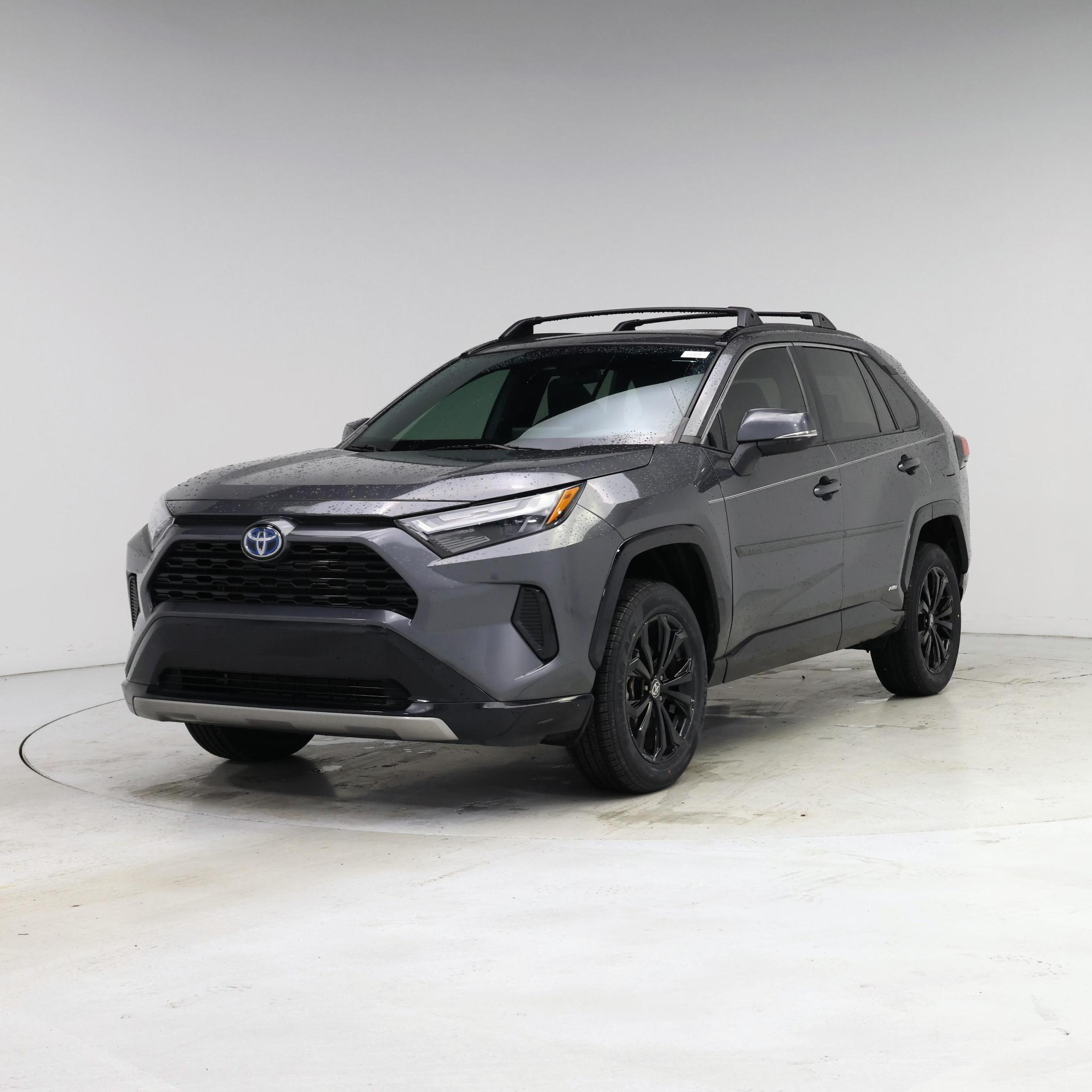 Thumbnail: 2022 Toyota RAV4 - 4