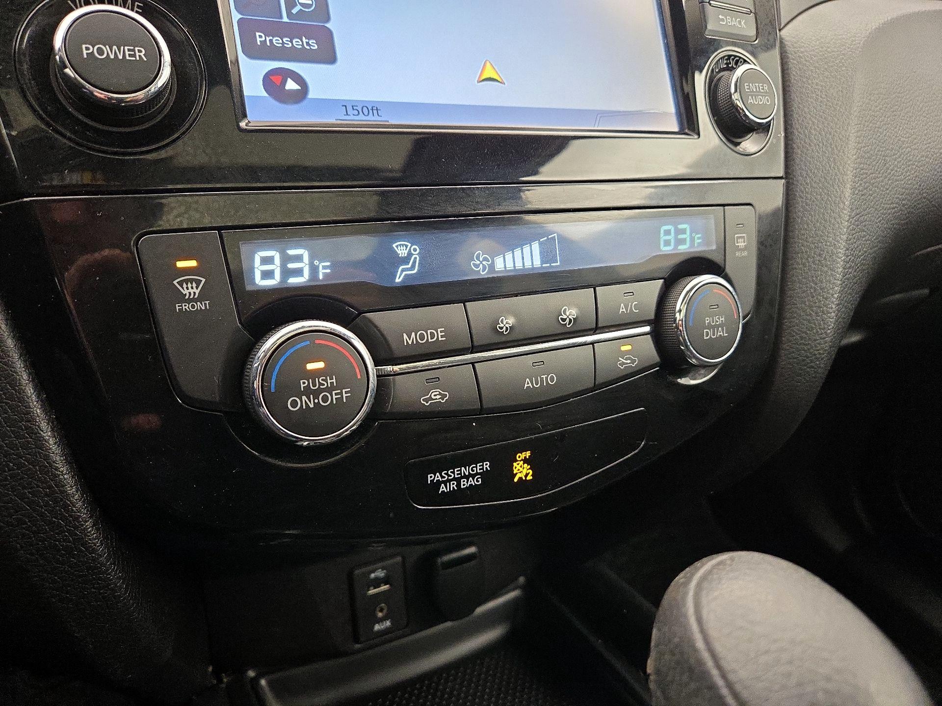 Thumbnail: 2016 Nissan Rogue - 17