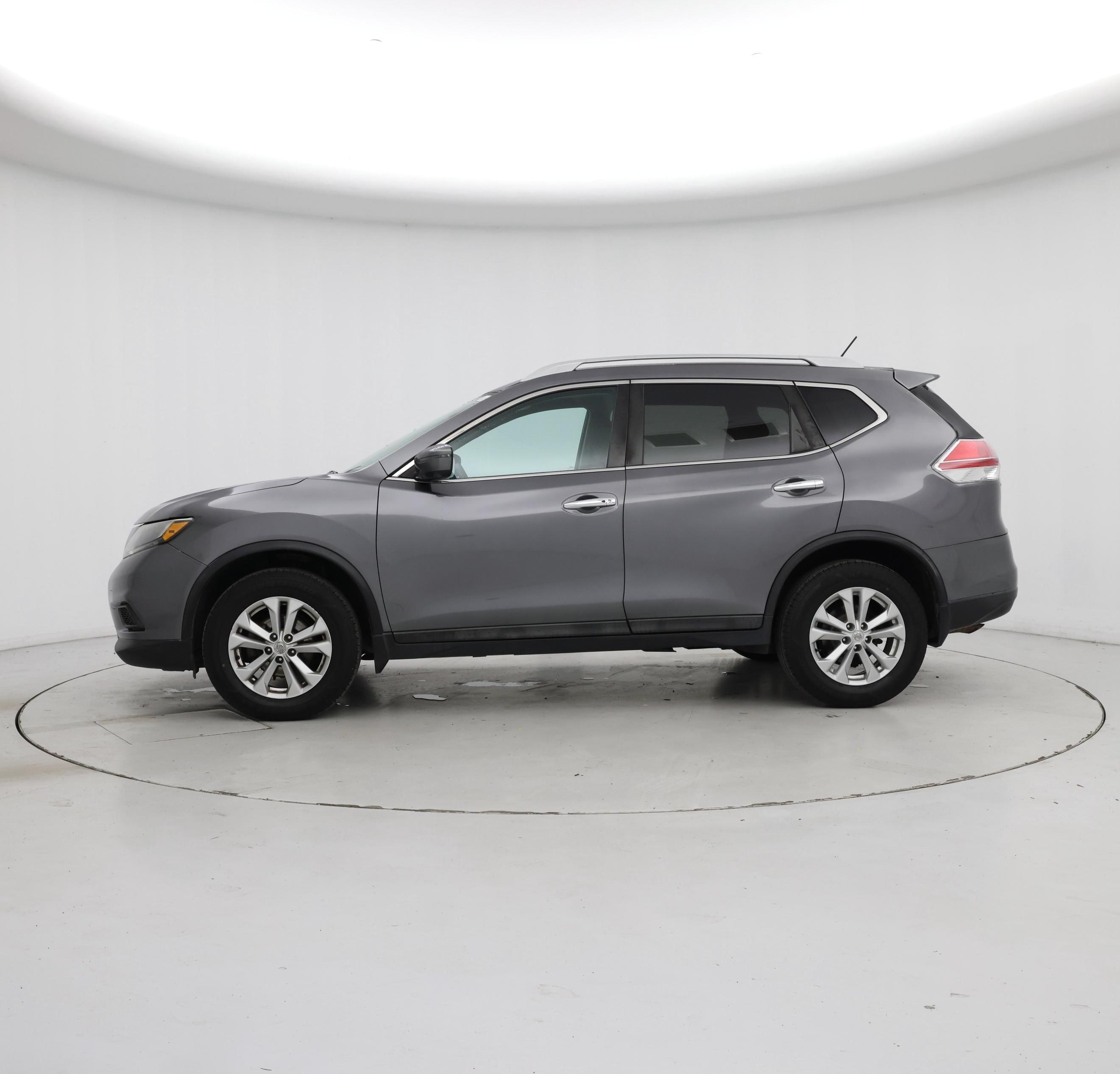 Thumbnail: 2016 Nissan Rogue - 3