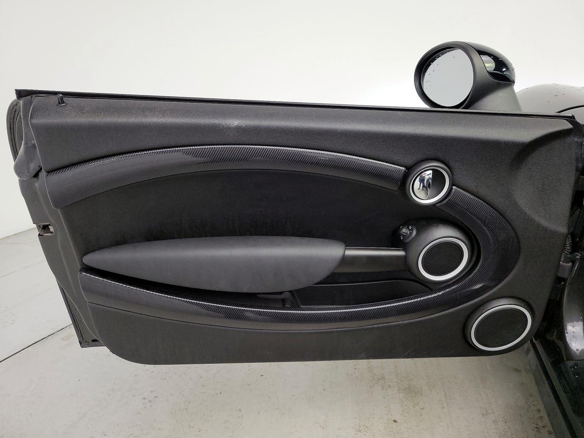 Thumbnail: 2015 MINI Cooper - 12