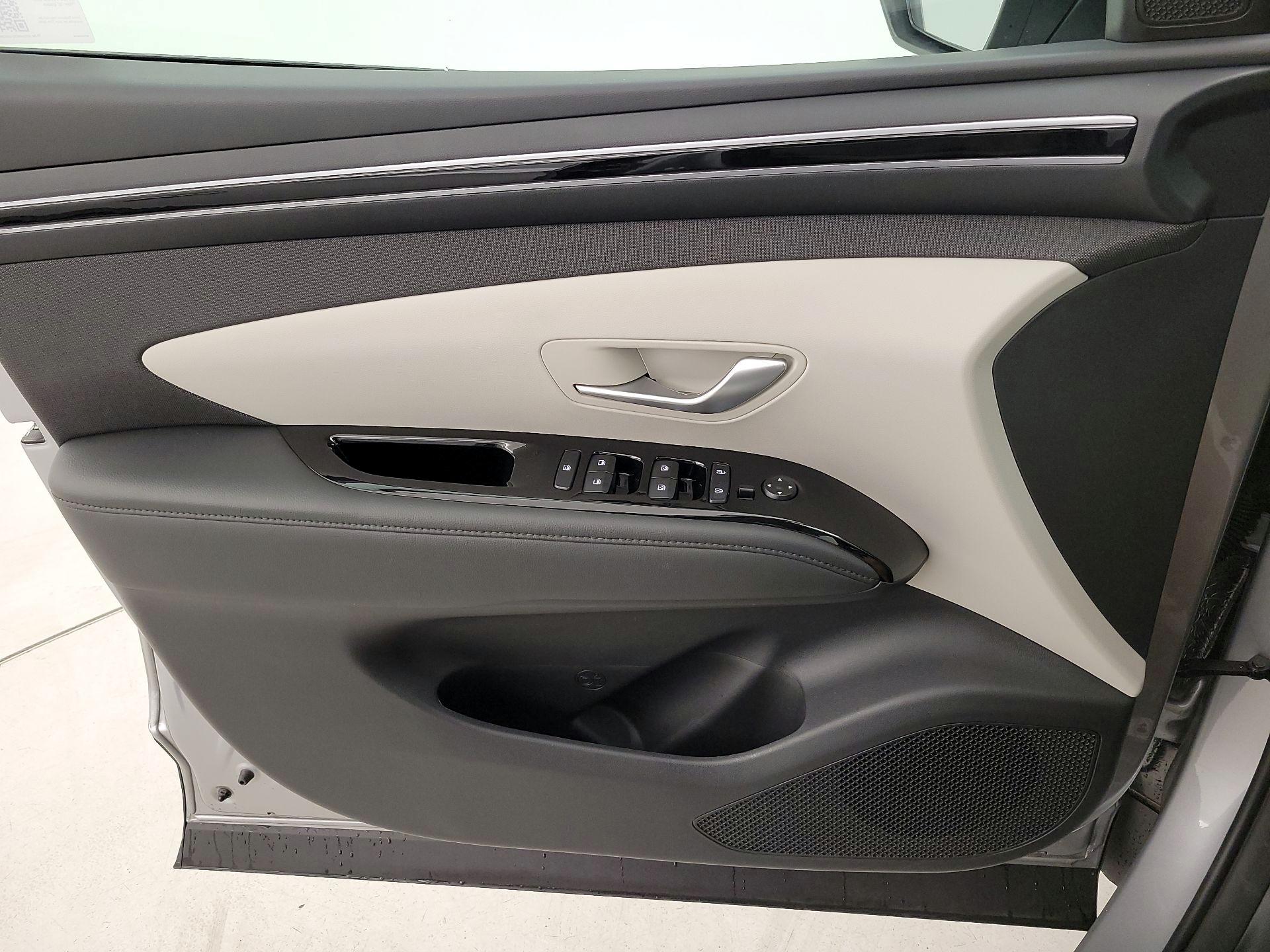 Thumbnail: 2024 Hyundai Tucson - 12