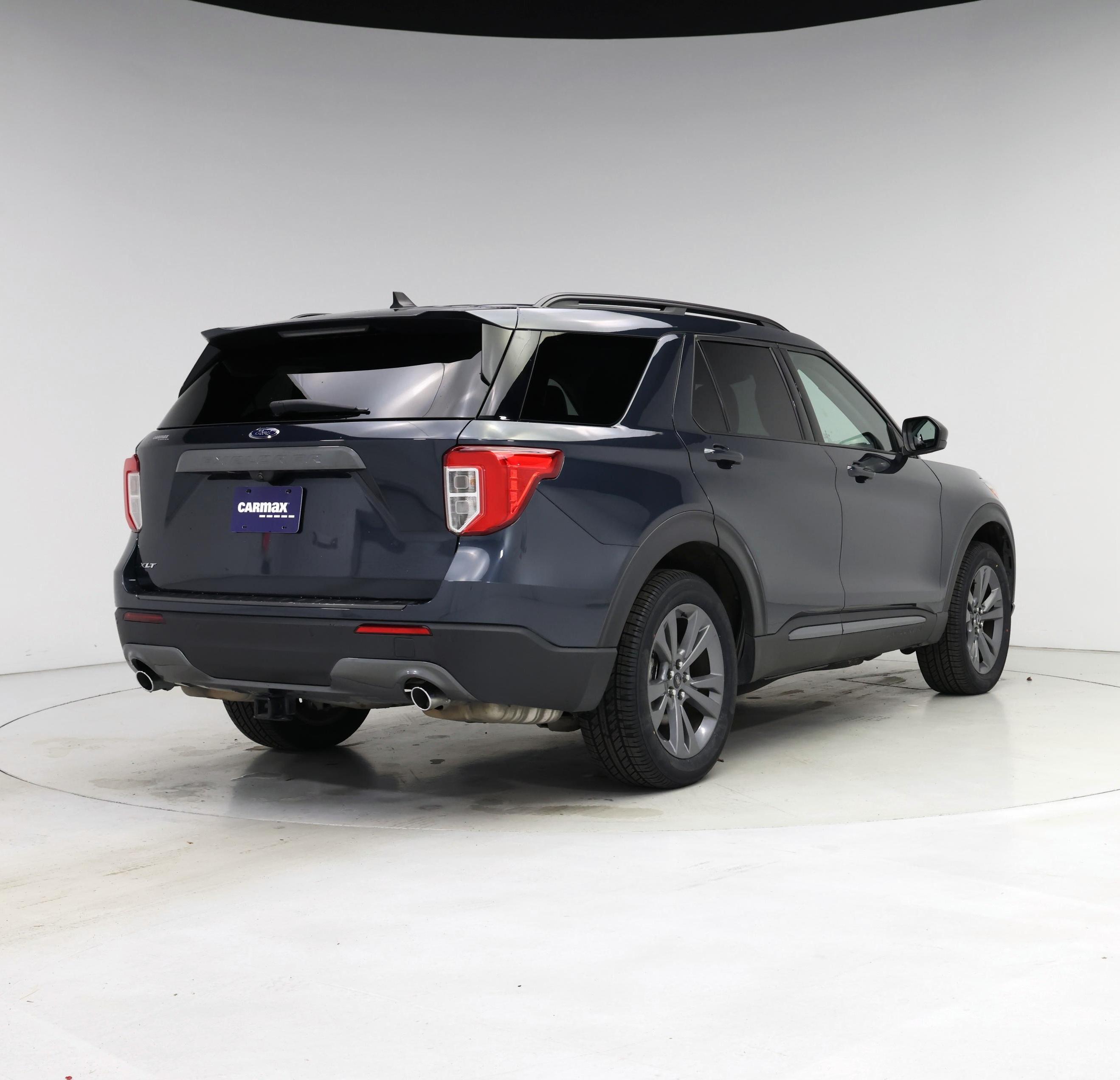 Thumbnail: 2022 Ford Explorer - 8