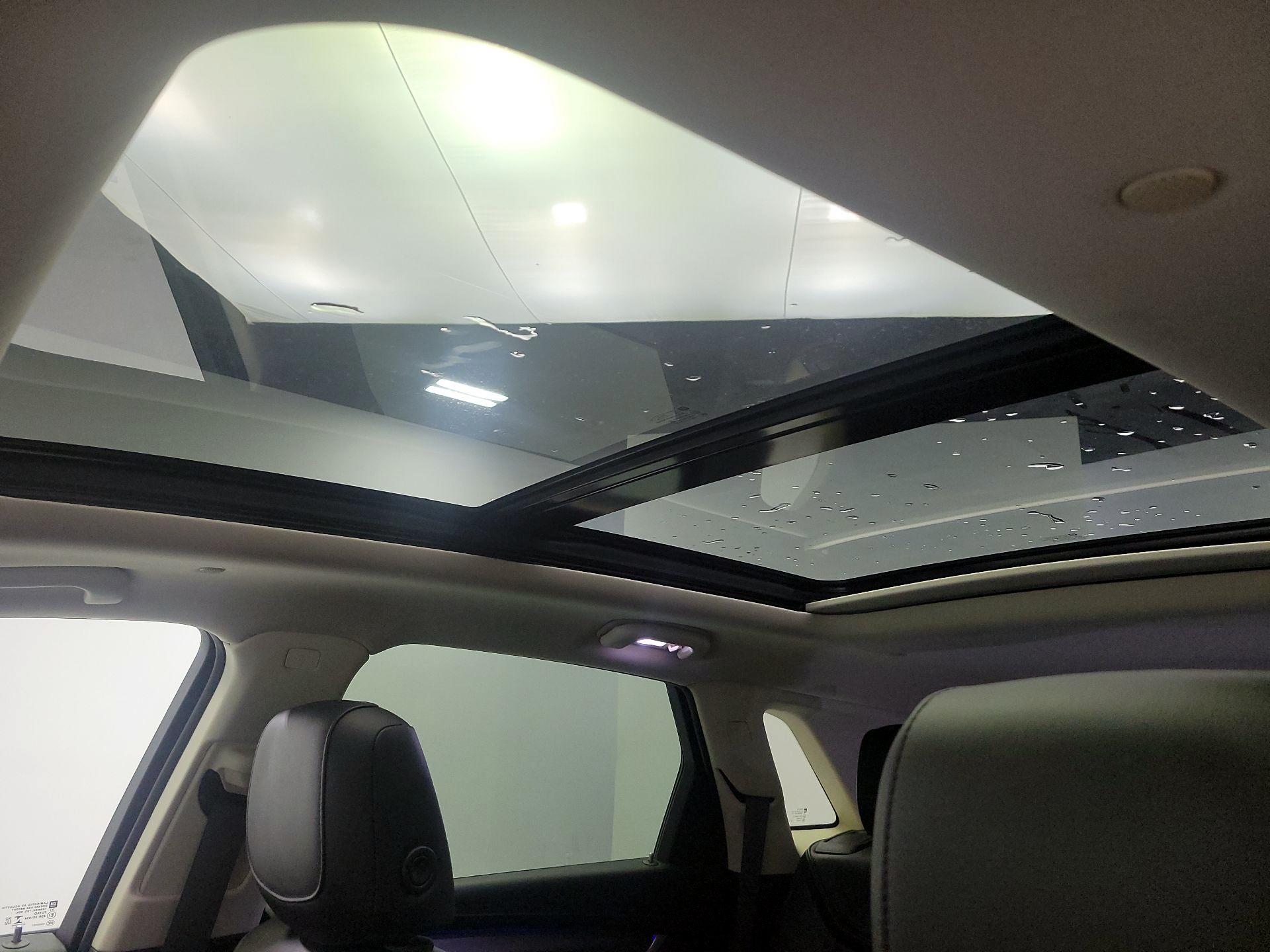 Thumbnail: 2019 Cadillac XT5 - 20