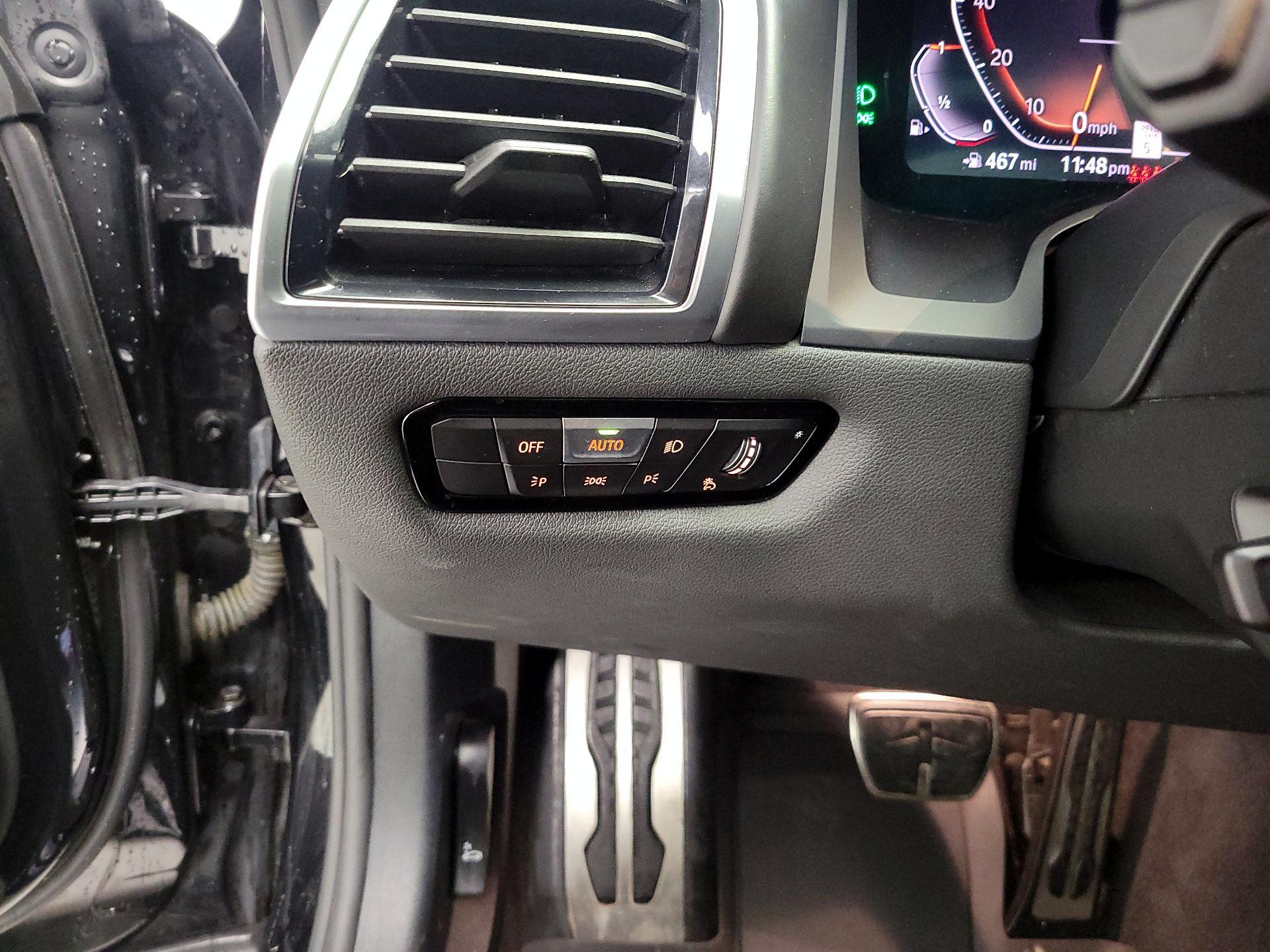 Thumbnail: 2020 BMW 8 Series - 13