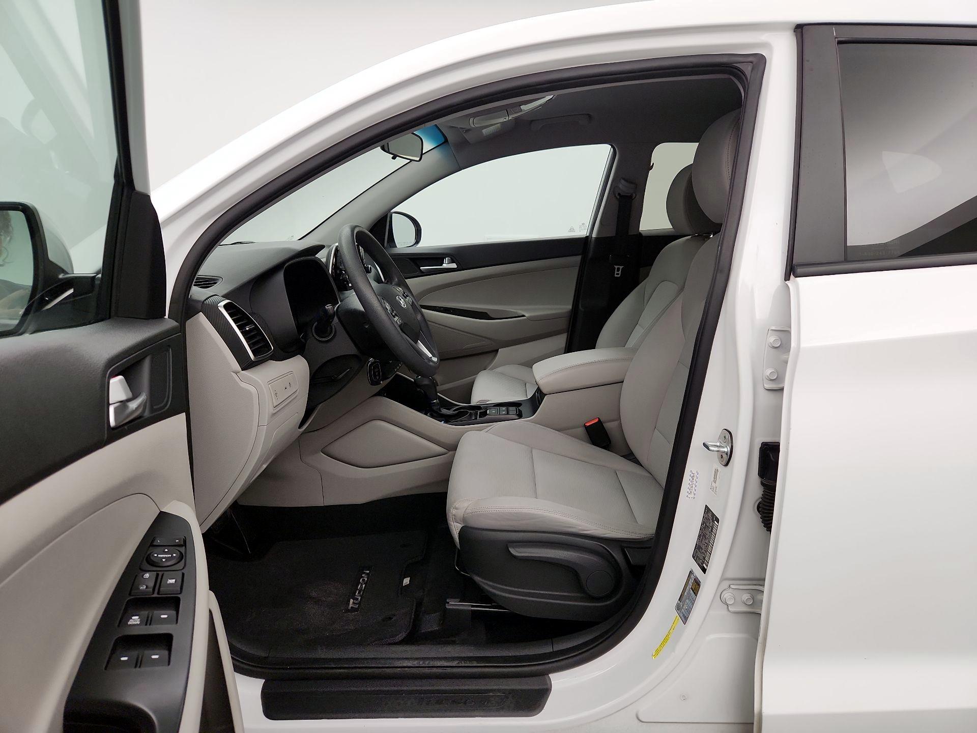 Thumbnail: 2019 Hyundai Tucson - 11