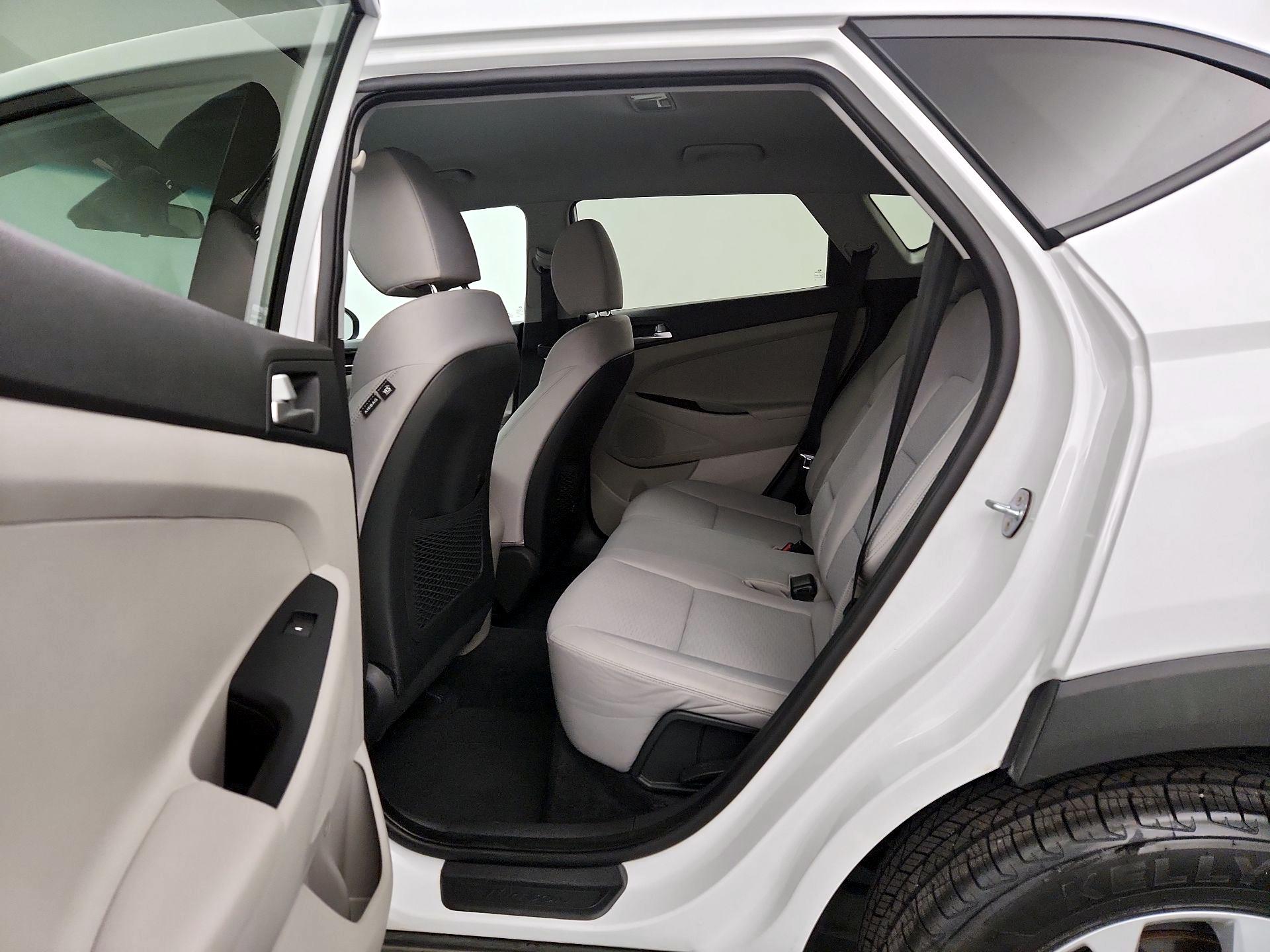 Thumbnail: 2019 Hyundai Tucson - 19