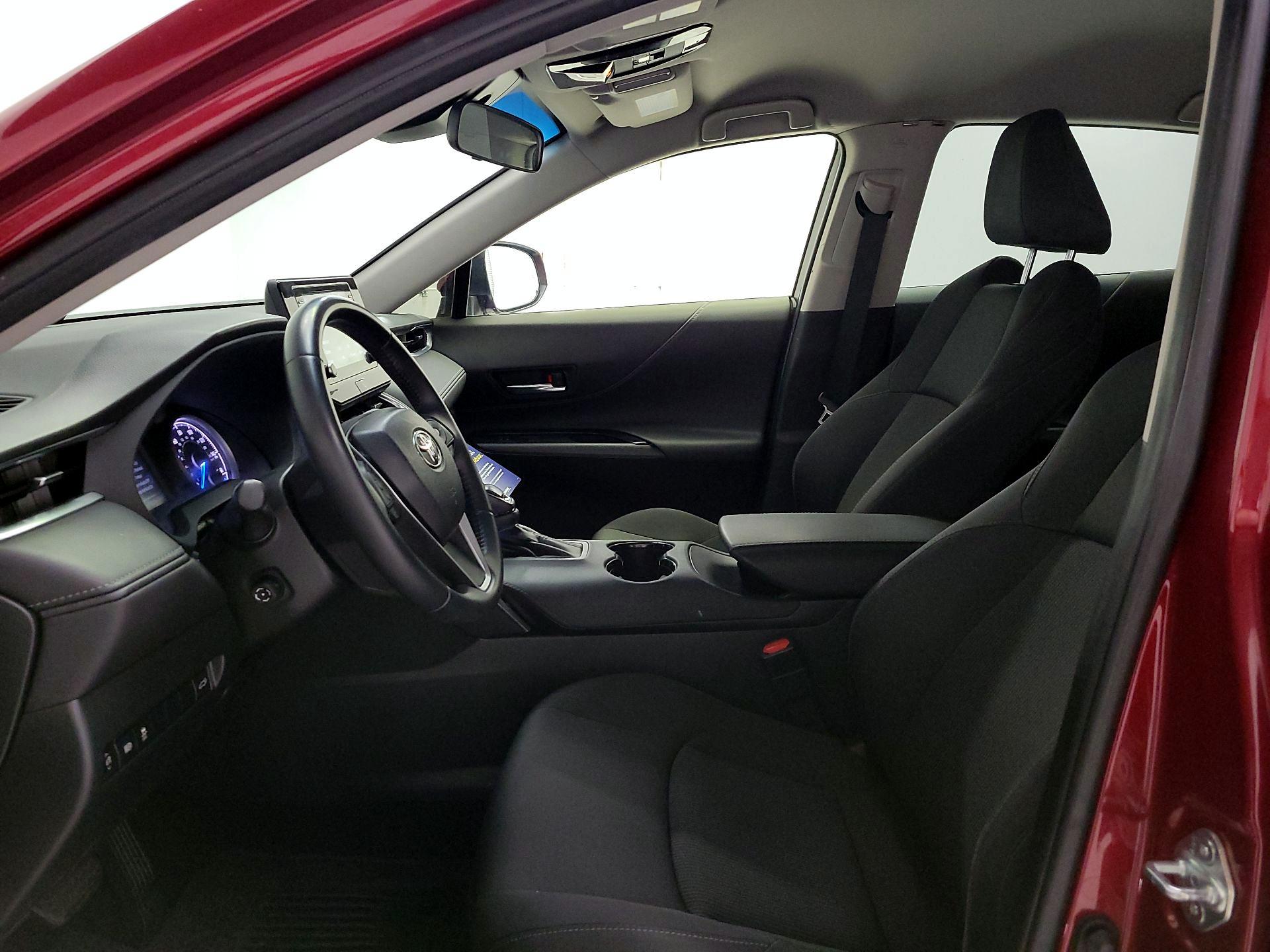 Thumbnail: 2021 Toyota Venza - 11