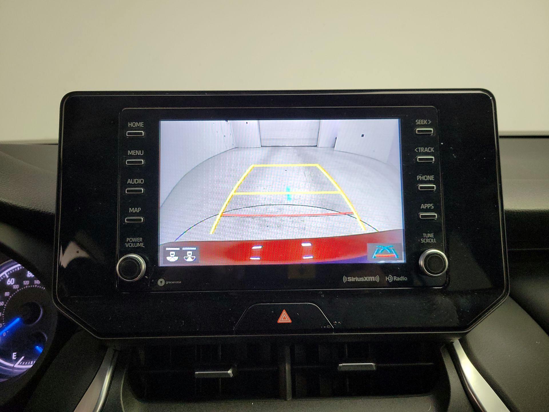 Thumbnail: 2021 Toyota Venza - 14