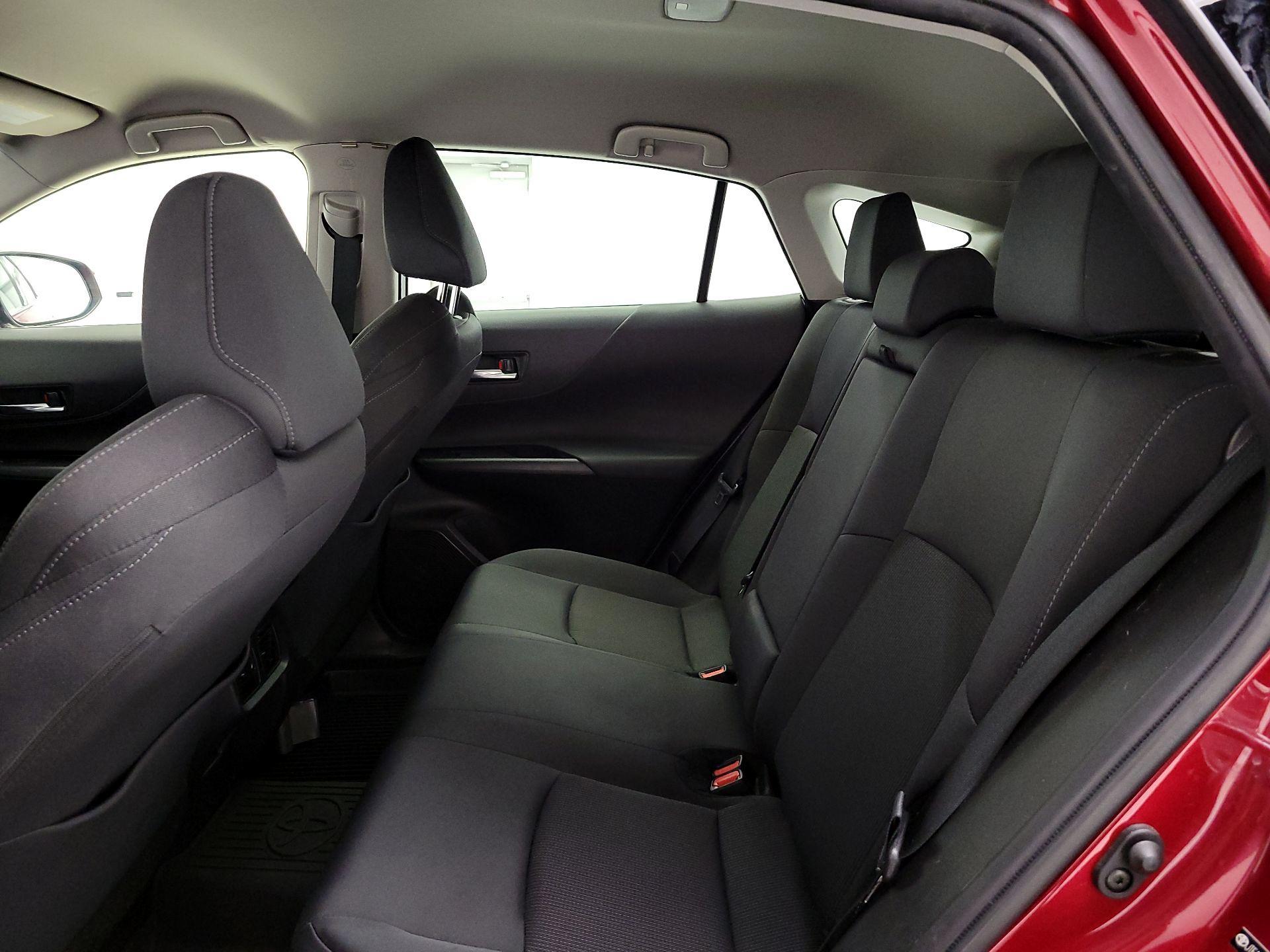 Thumbnail: 2021 Toyota Venza - 19