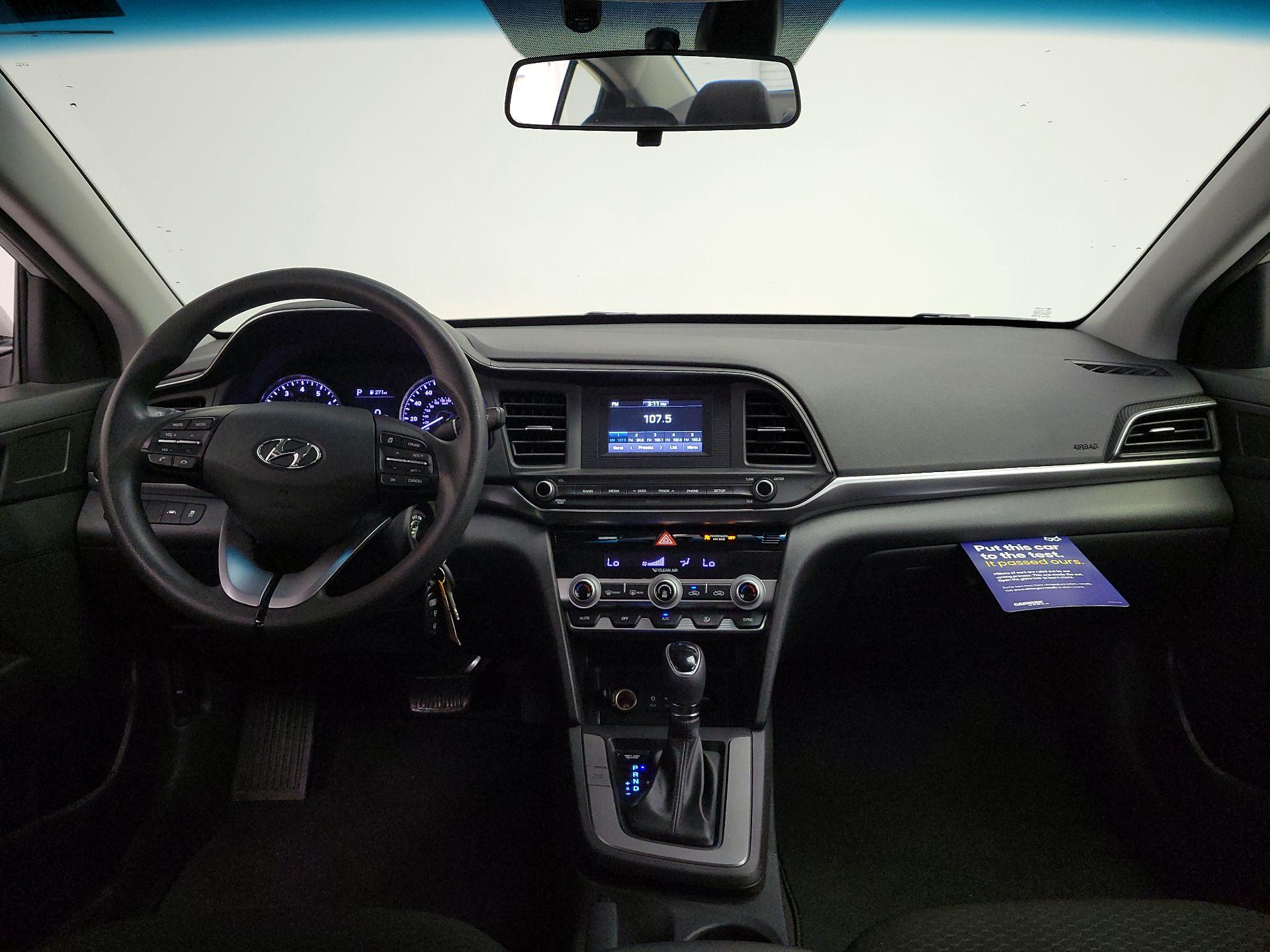 Thumbnail: 2020 Hyundai Elantra - 9