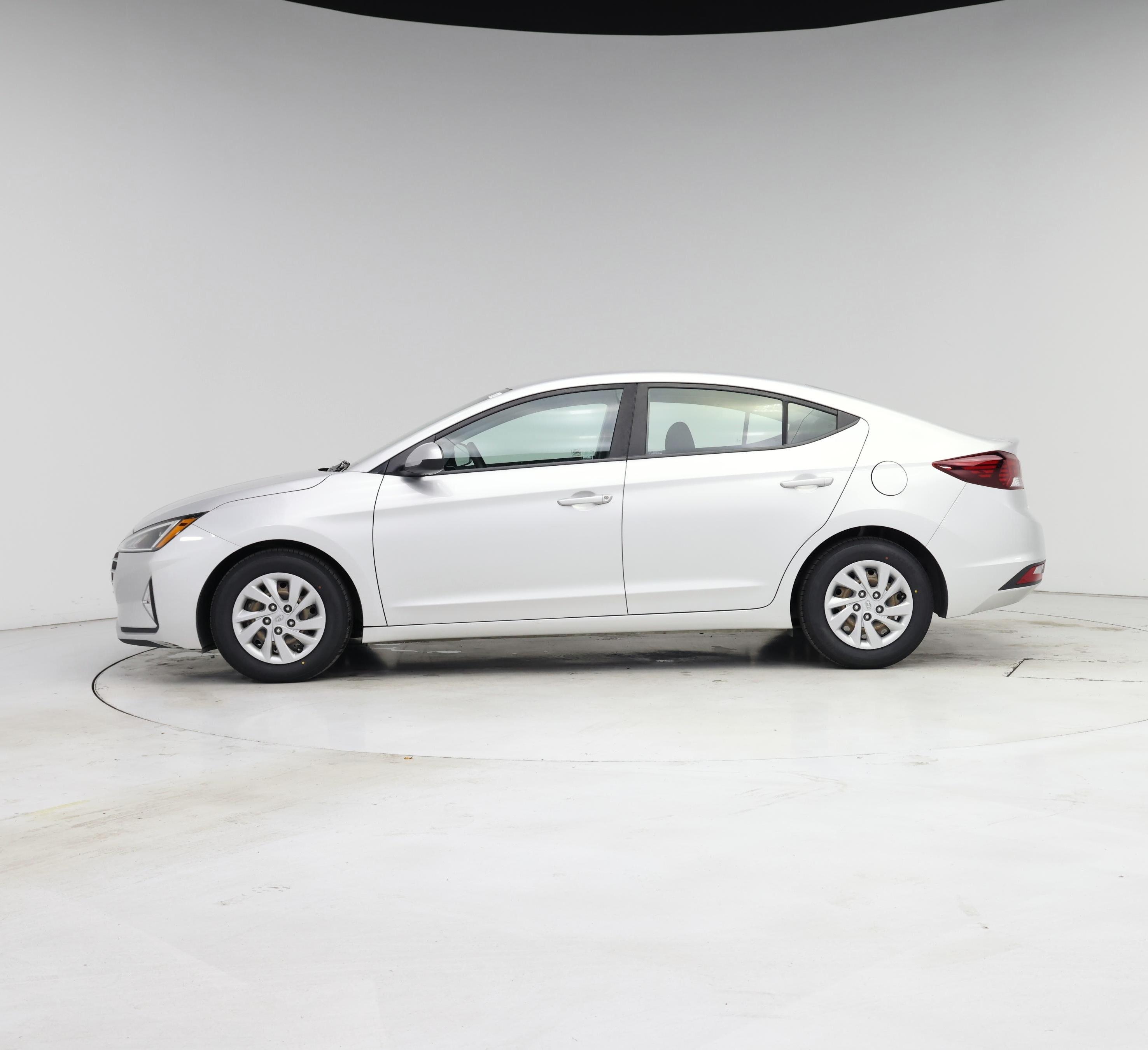 Thumbnail: 2020 Hyundai Elantra - 3