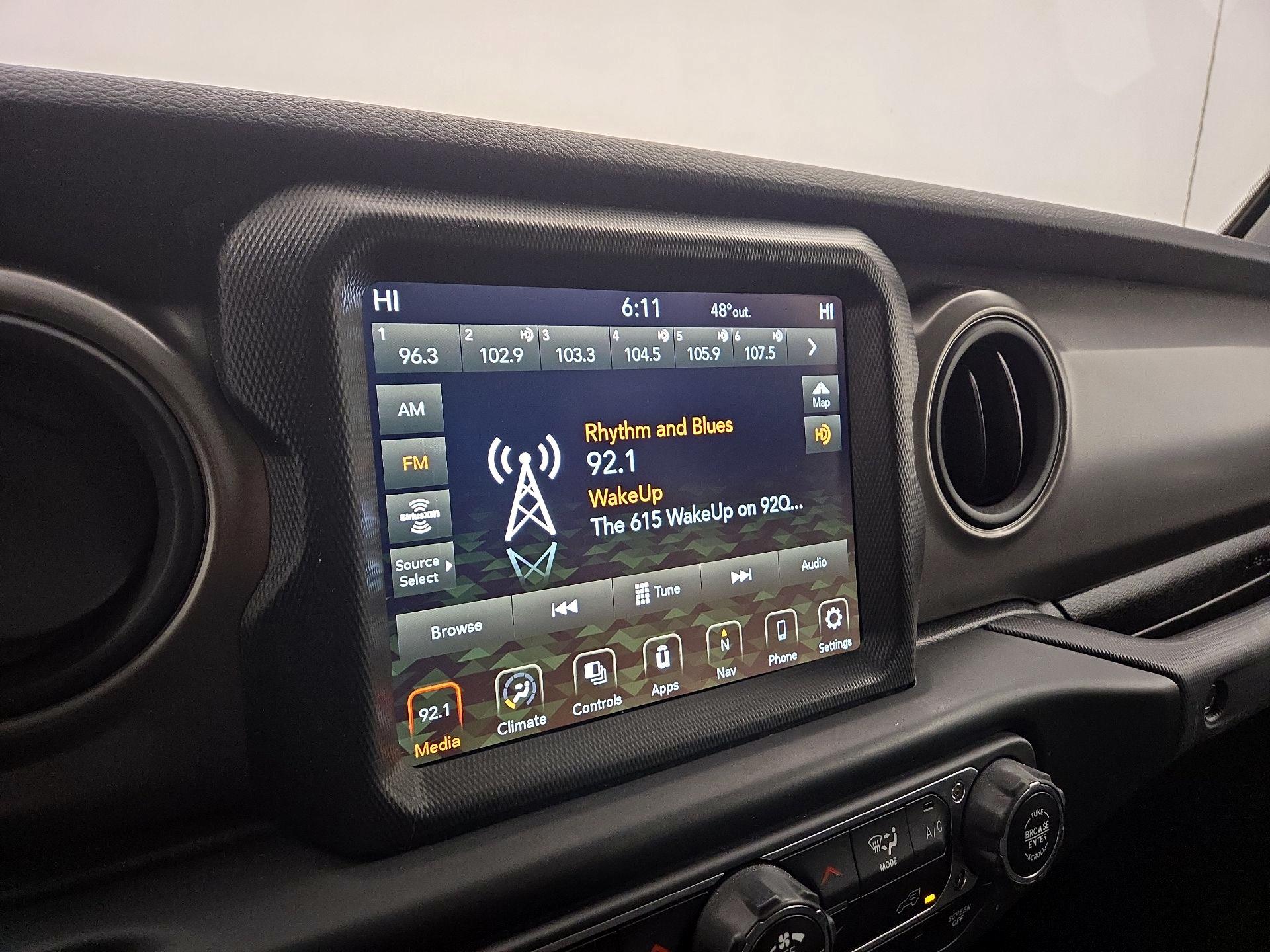 Thumbnail: 2021 Jeep Wrangler - 16