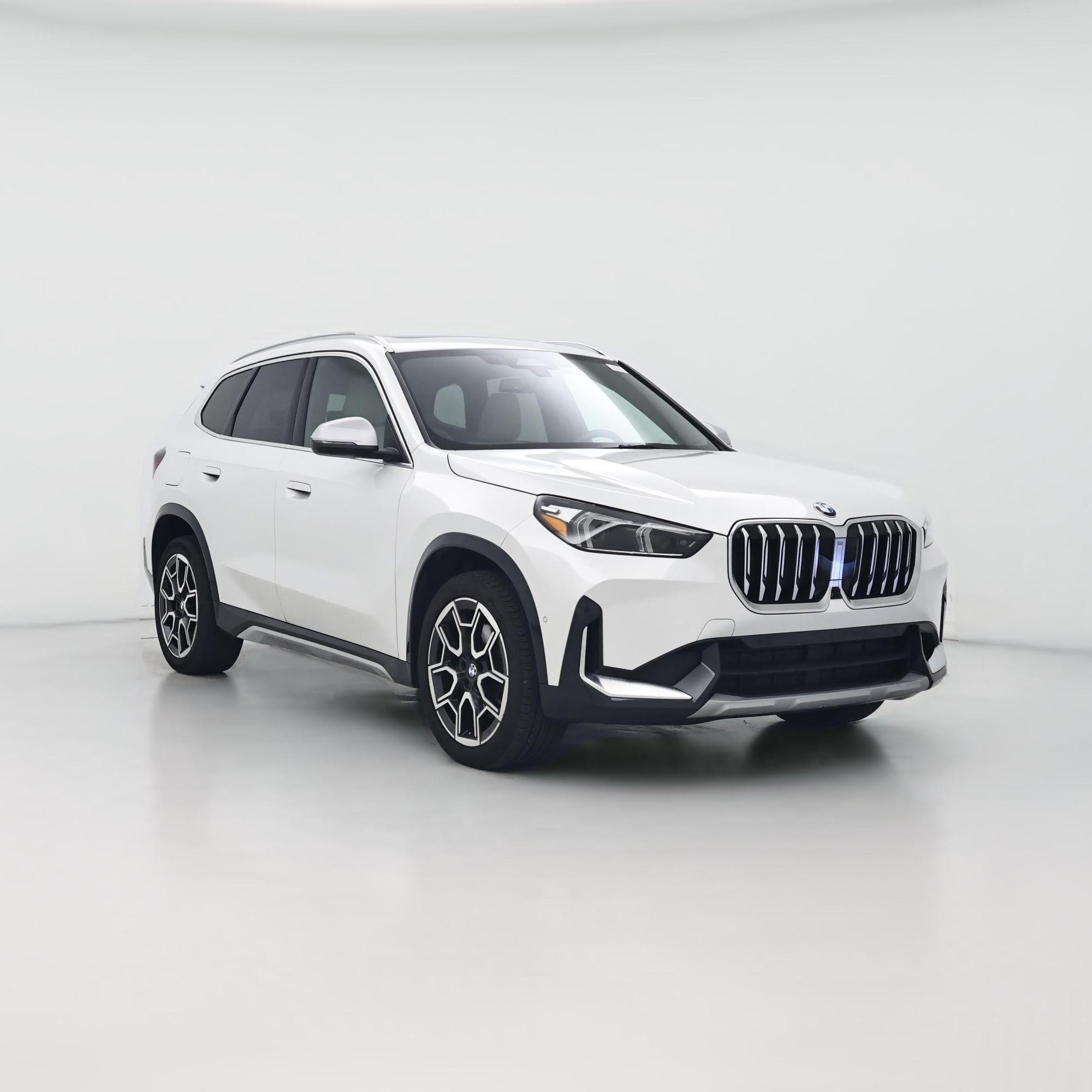 Thumbnail: 2023 BMW X1 - 1