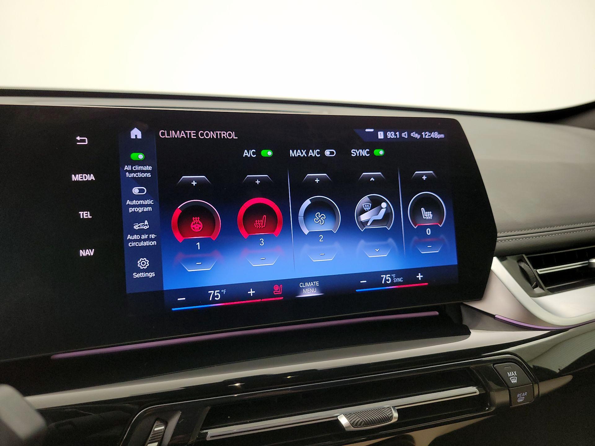 Thumbnail: 2023 BMW X1 - 17