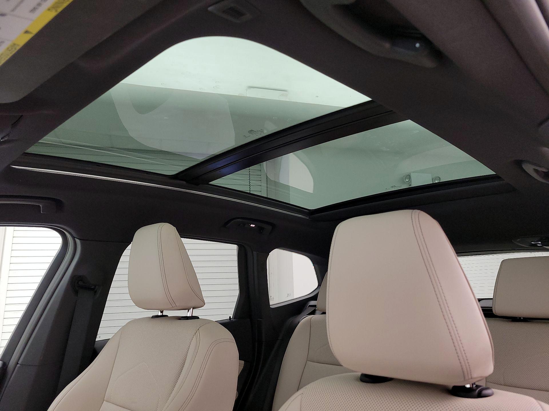 Thumbnail: 2023 BMW X1 - 20