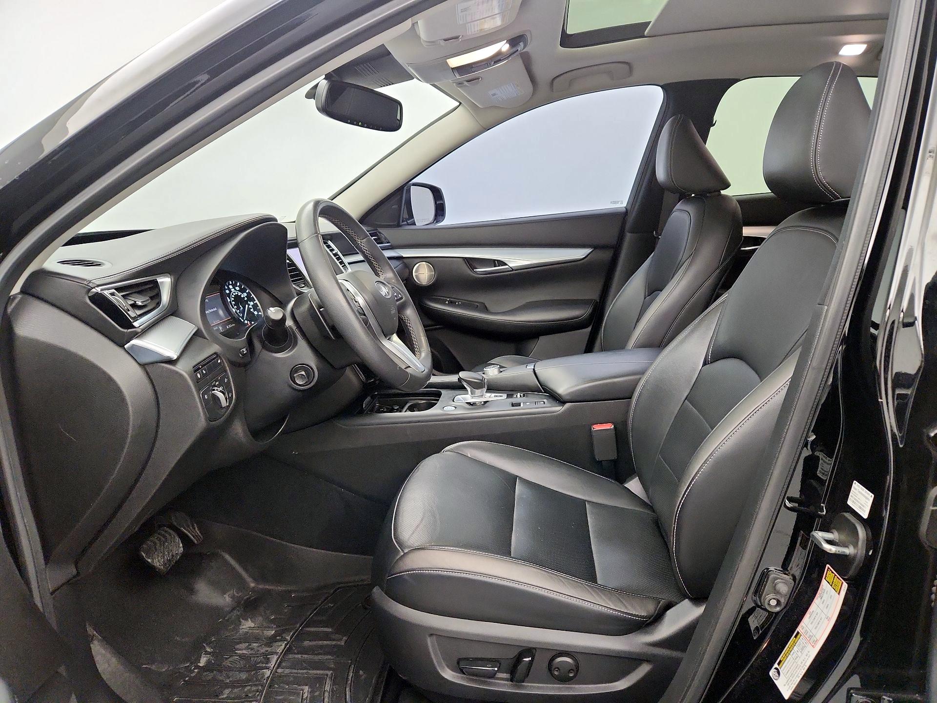 Thumbnail: 2019 INFINITI QX50 - 11
