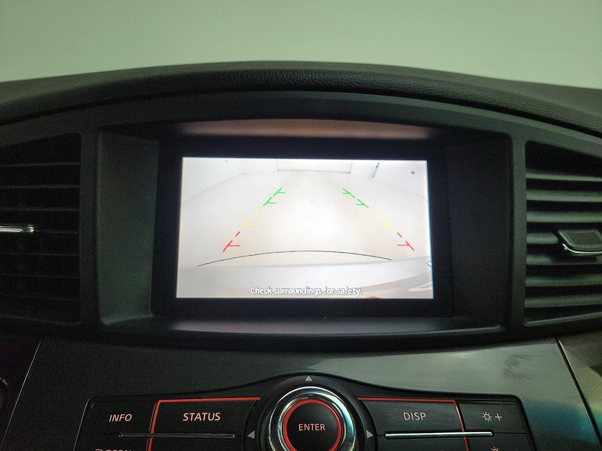 Thumbnail: 2015 Nissan Quest - 14