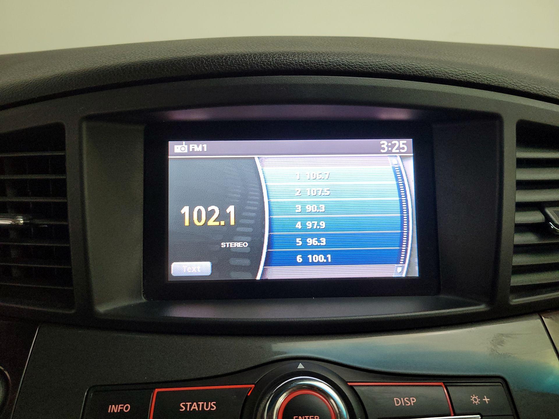 Thumbnail: 2015 Nissan Quest - 15