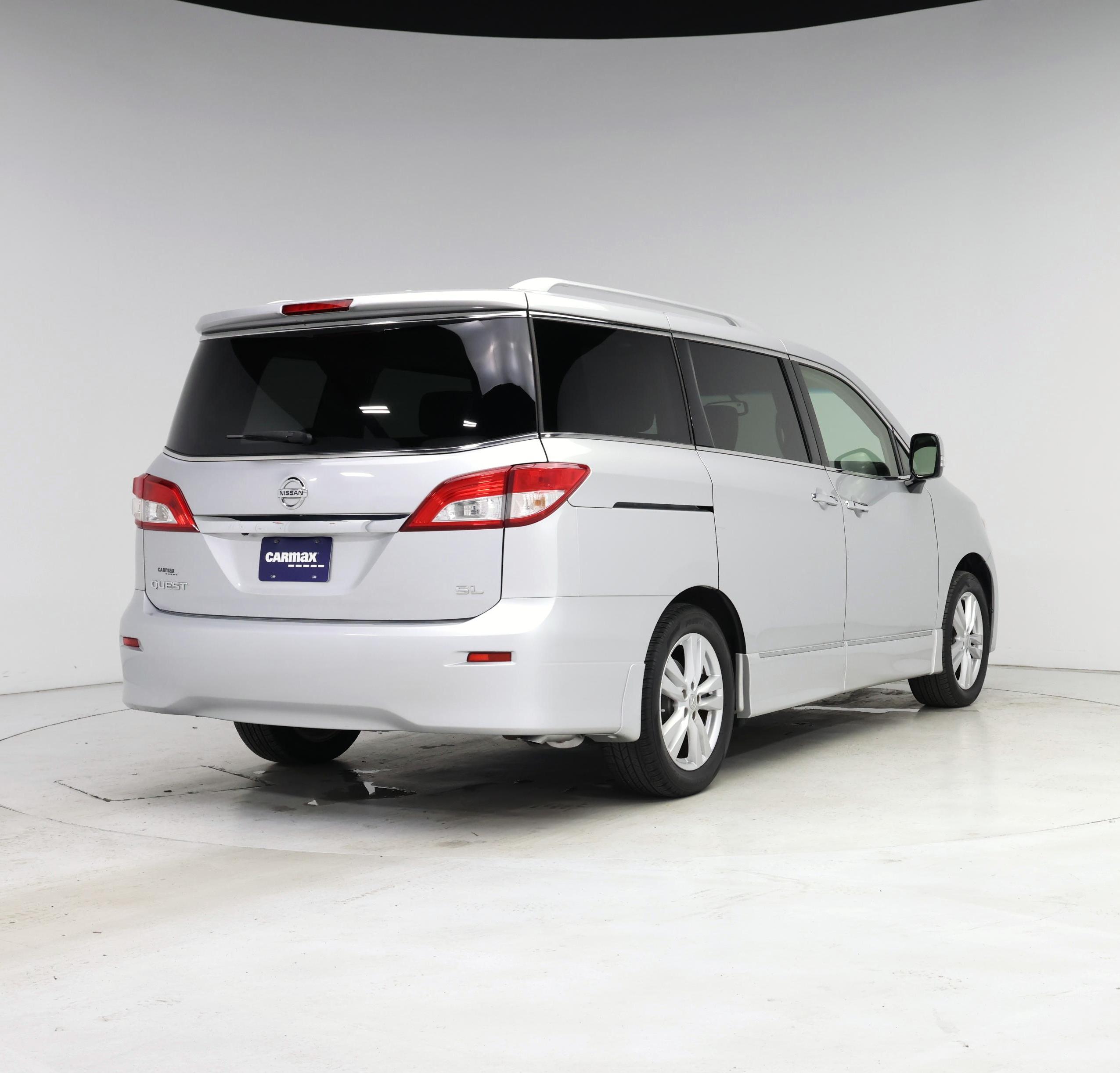 Thumbnail: 2015 Nissan Quest - 8