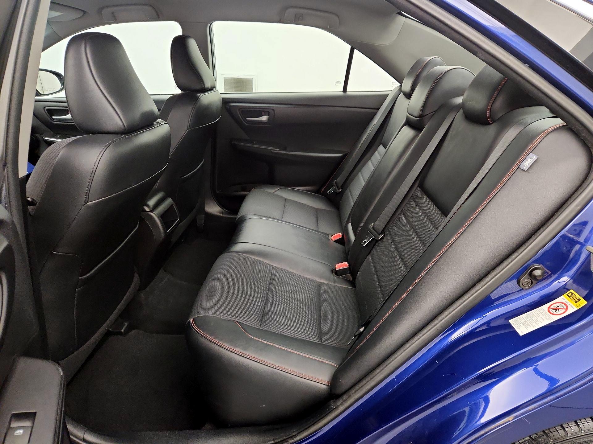 Thumbnail: 2016 Toyota Camry - 19