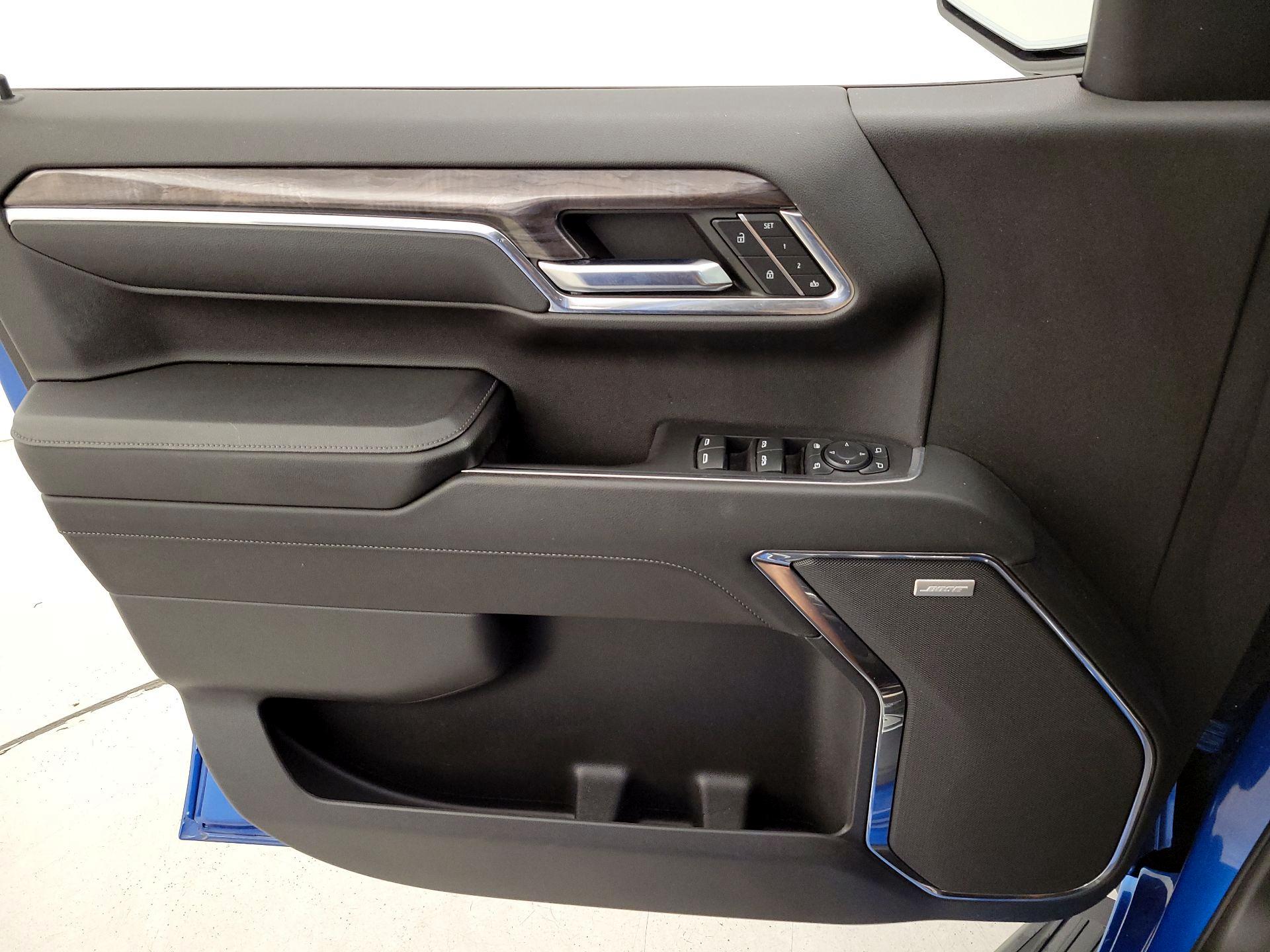 Thumbnail: 2023 Chevrolet Silverado 1500 - 12