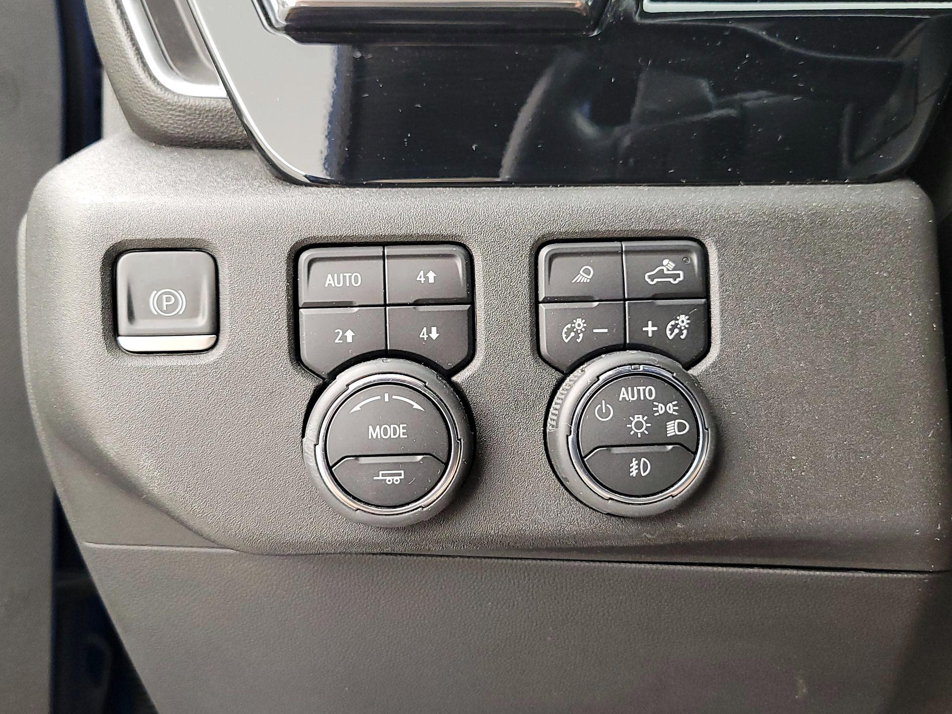 Thumbnail: 2023 Chevrolet Silverado 1500 - 14