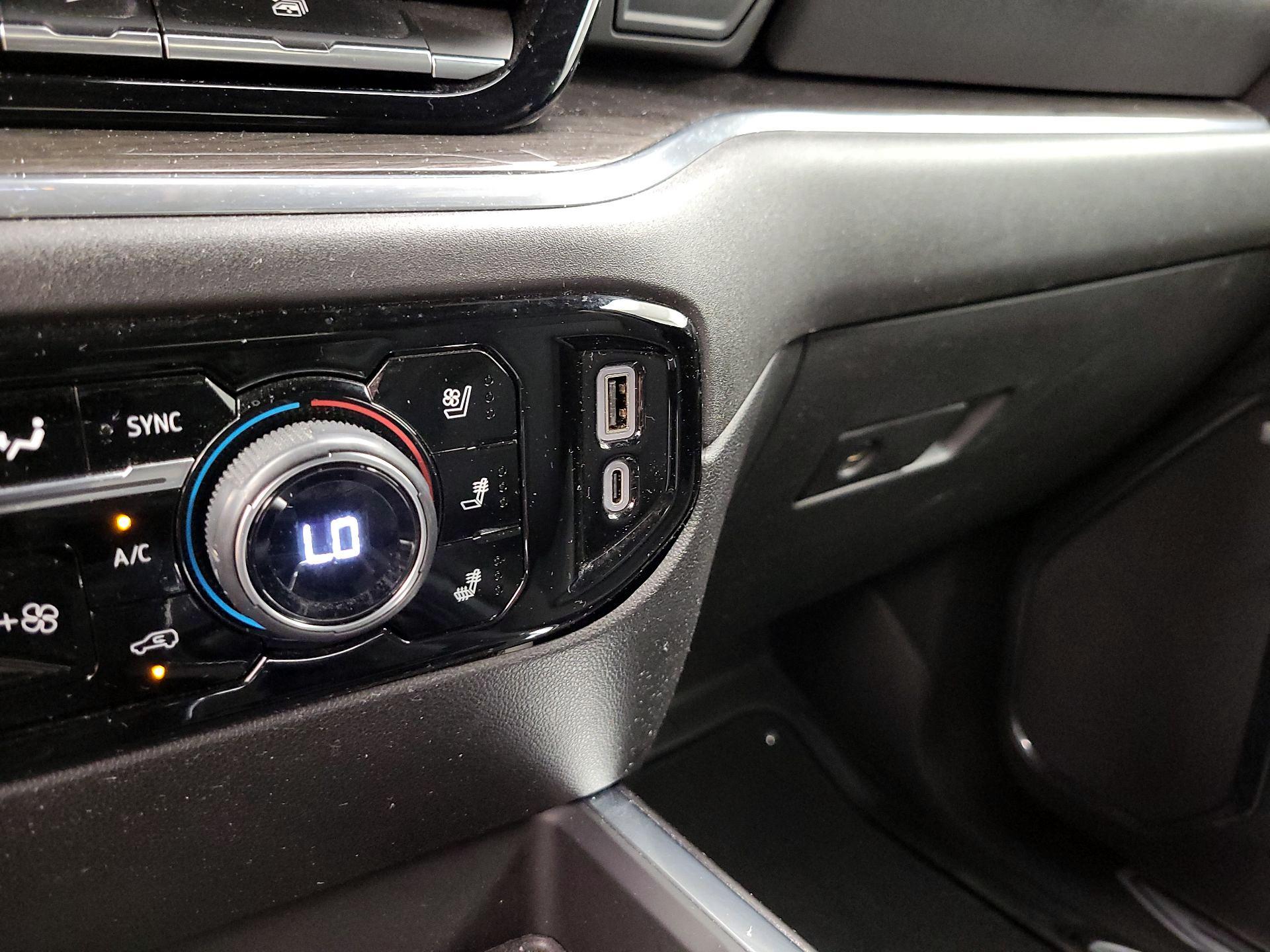 Thumbnail: 2023 Chevrolet Silverado 1500 - 19