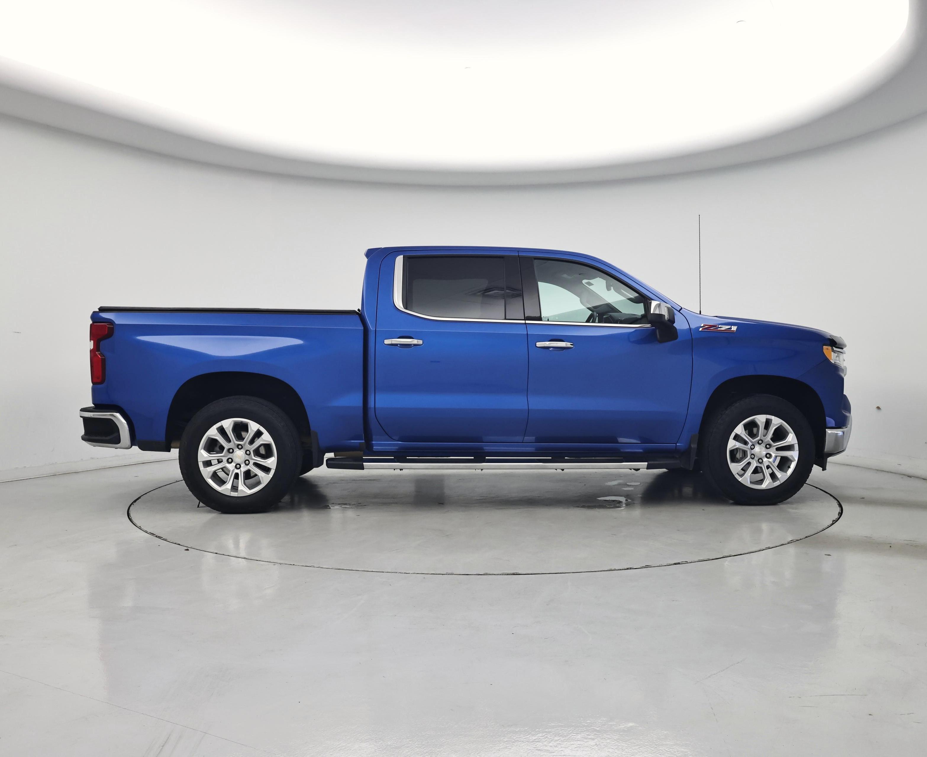 Thumbnail: 2023 Chevrolet Silverado 1500 - 7