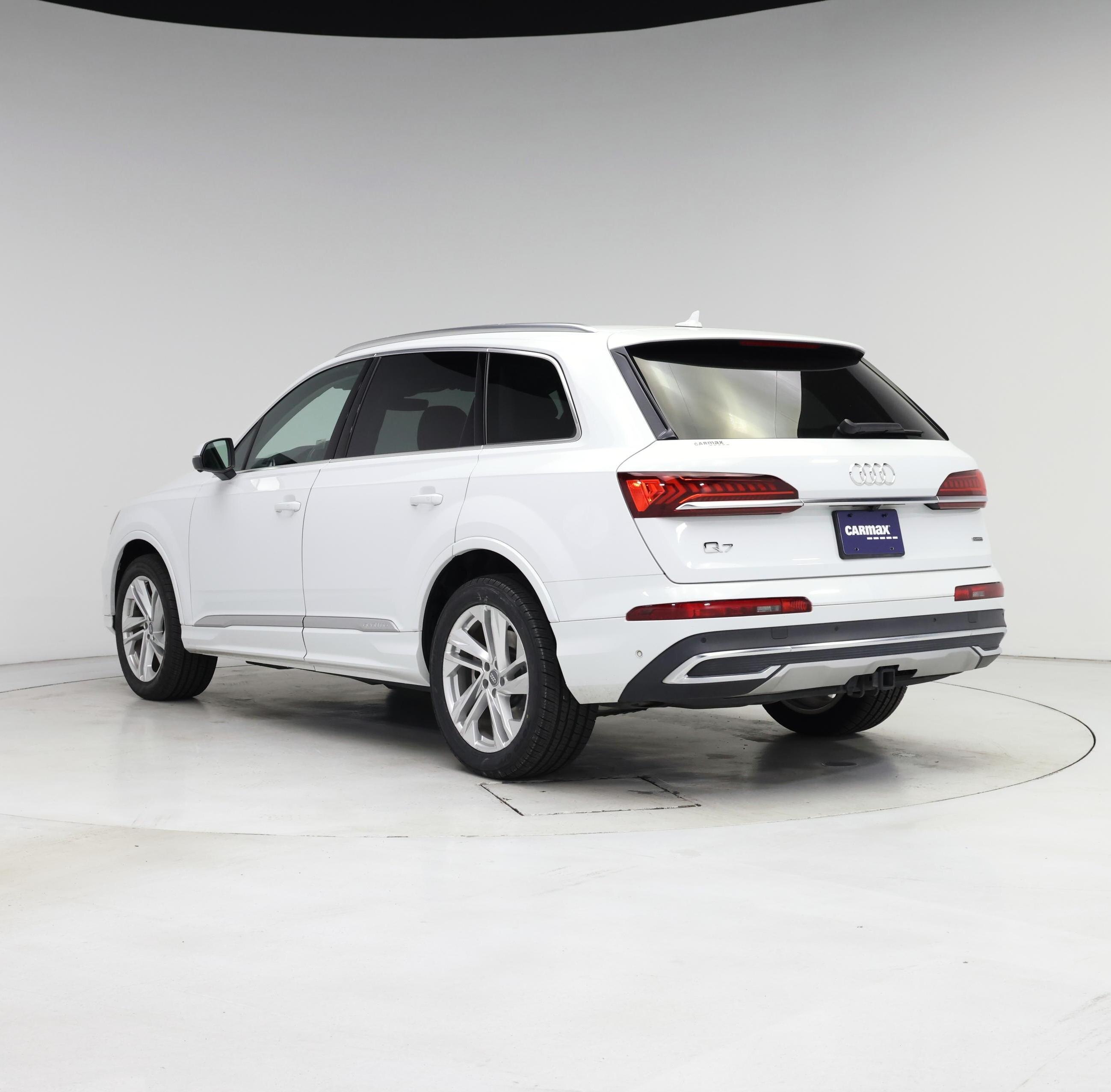 Thumbnail: 2020 Audi Q7 - 2