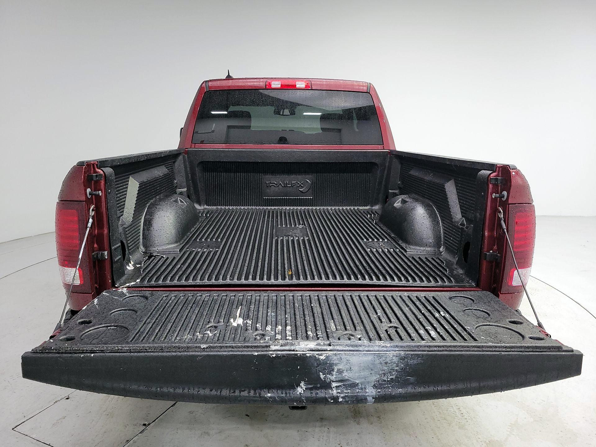 Thumbnail: 2022 RAM 1500 Classic - 20