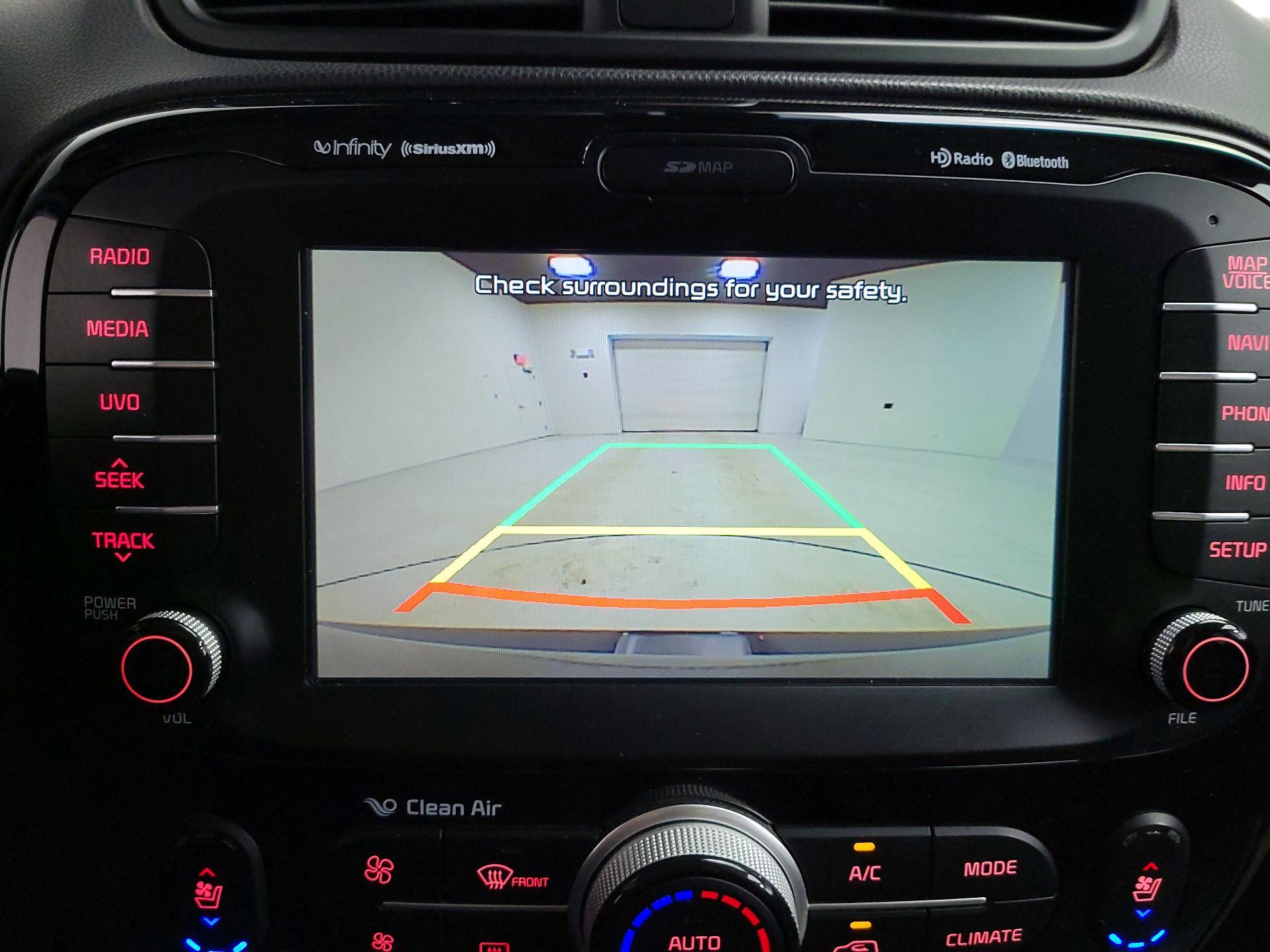 Thumbnail: 2016 Kia Soul - 15