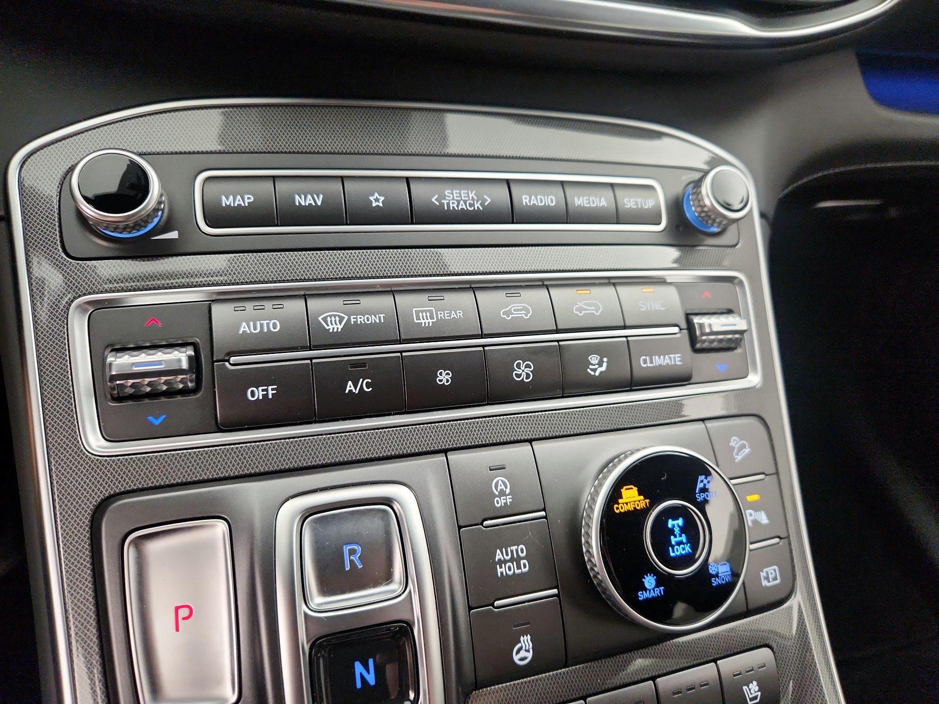 Thumbnail: 2022 Hyundai Santa Fe - 16