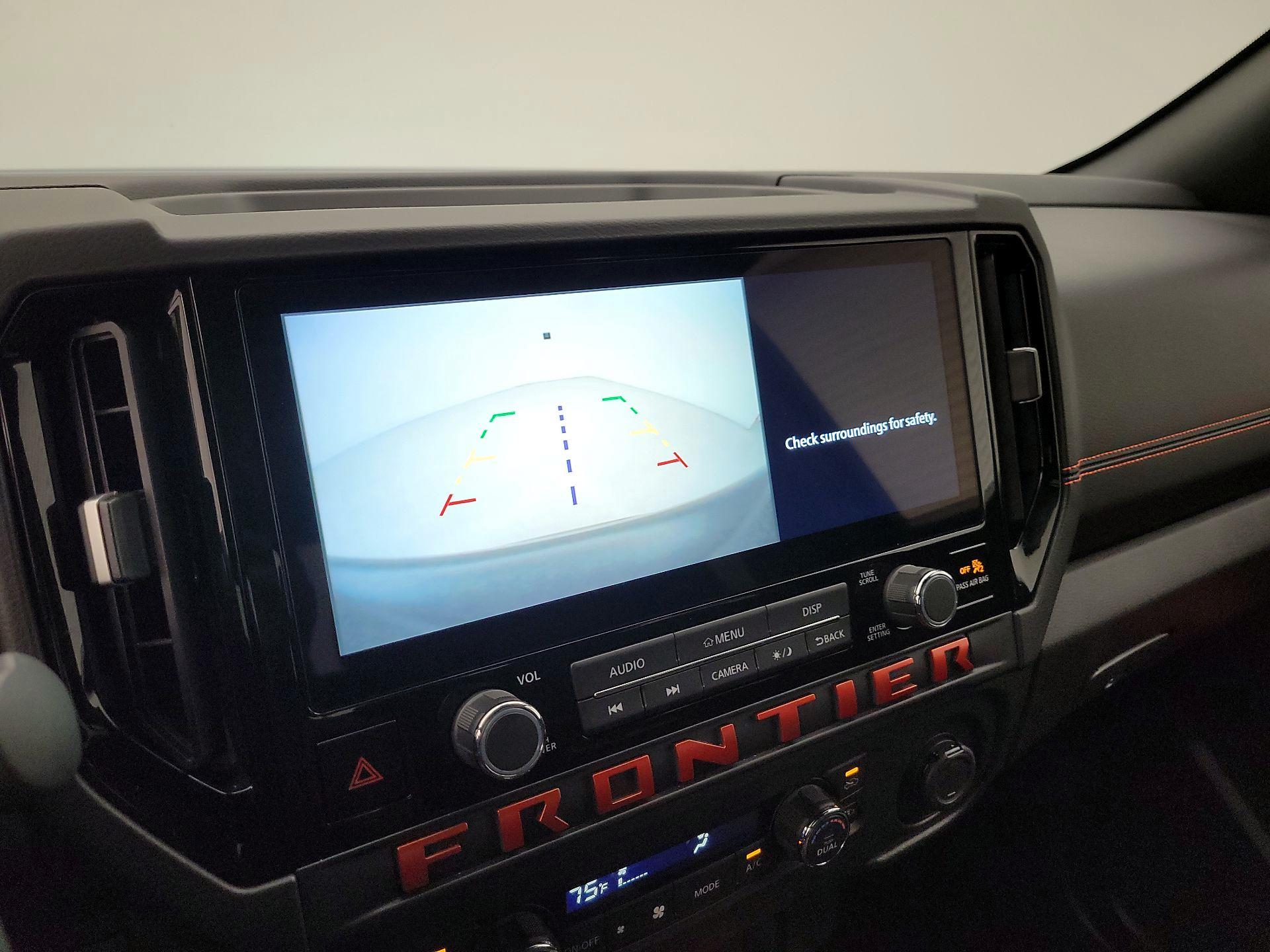 Thumbnail: 2025 Nissan Frontier - 14