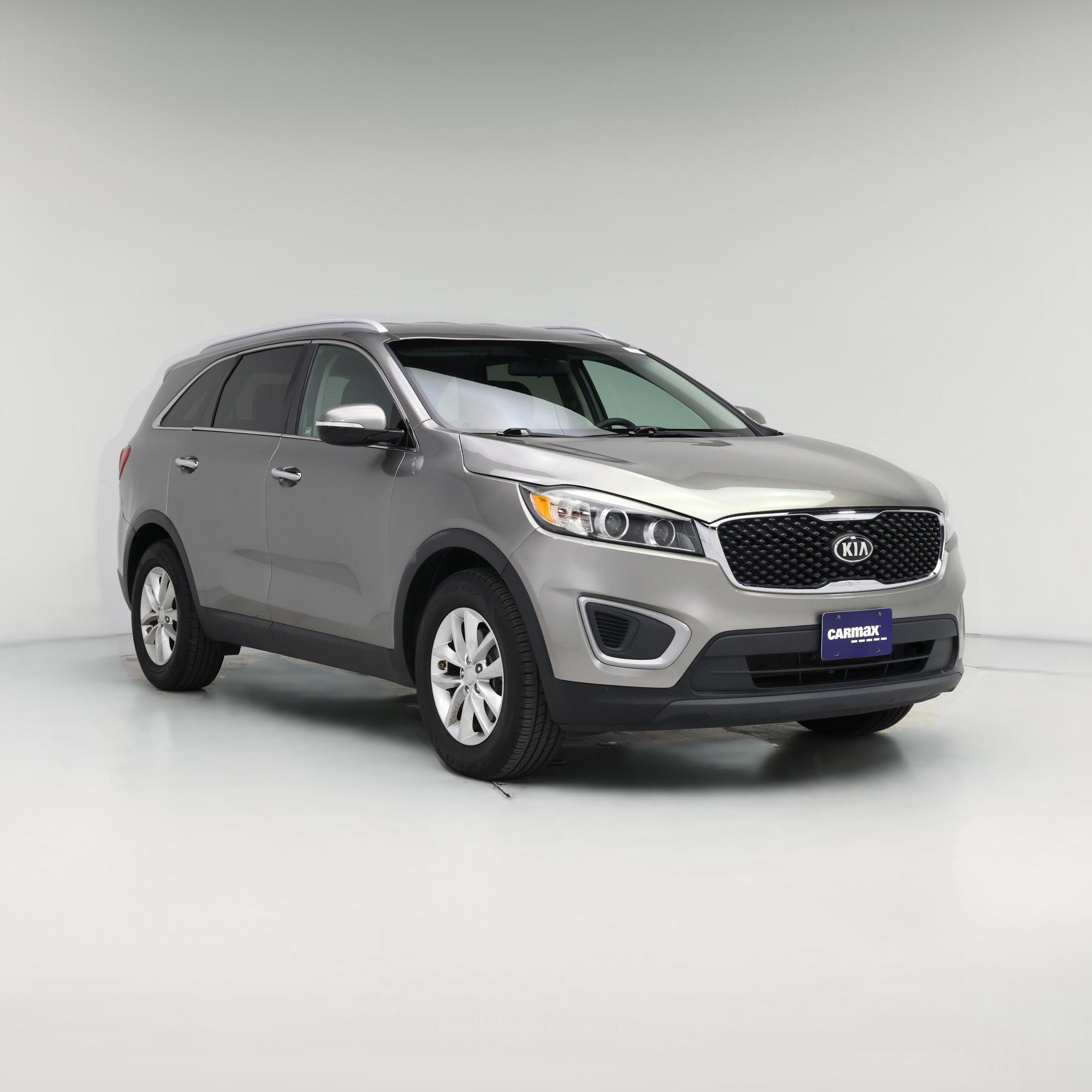 Thumbnail: 2017 Kia Sorento - 1