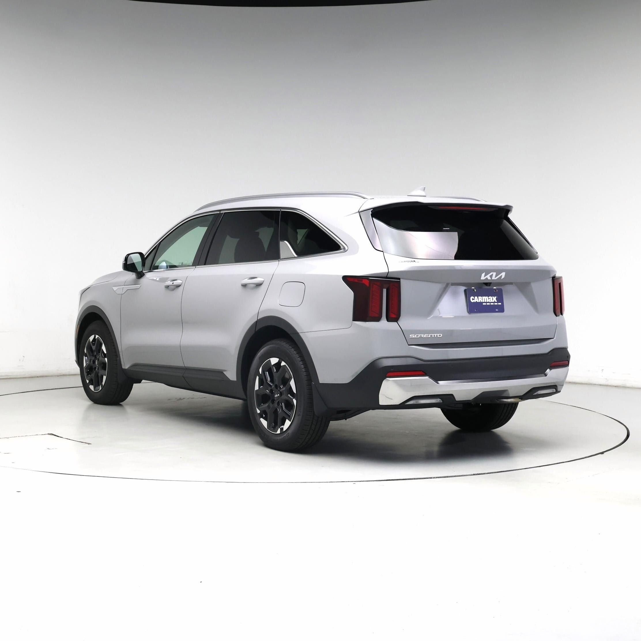Thumbnail: 2025 Kia Sorento - 2